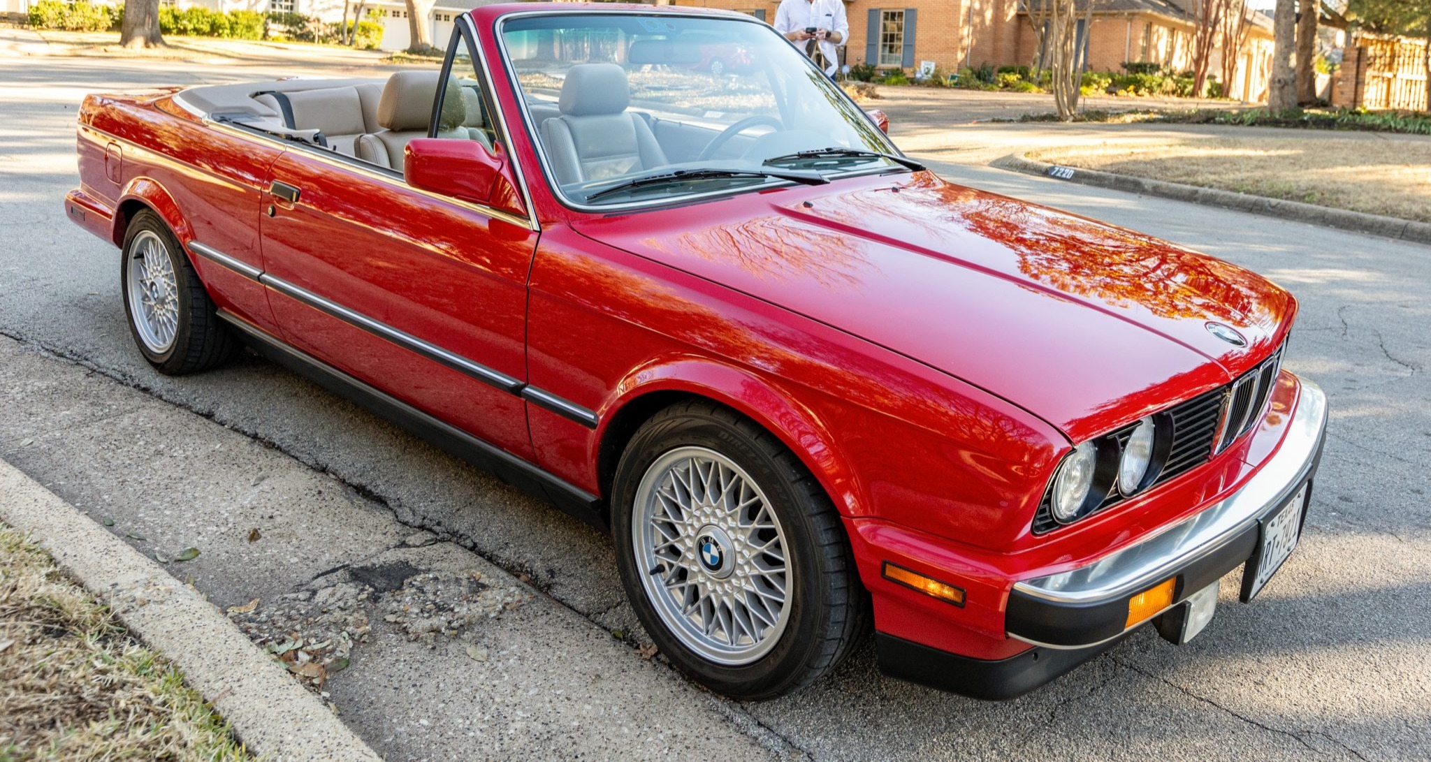 BMW E30 3-Series Convertible 