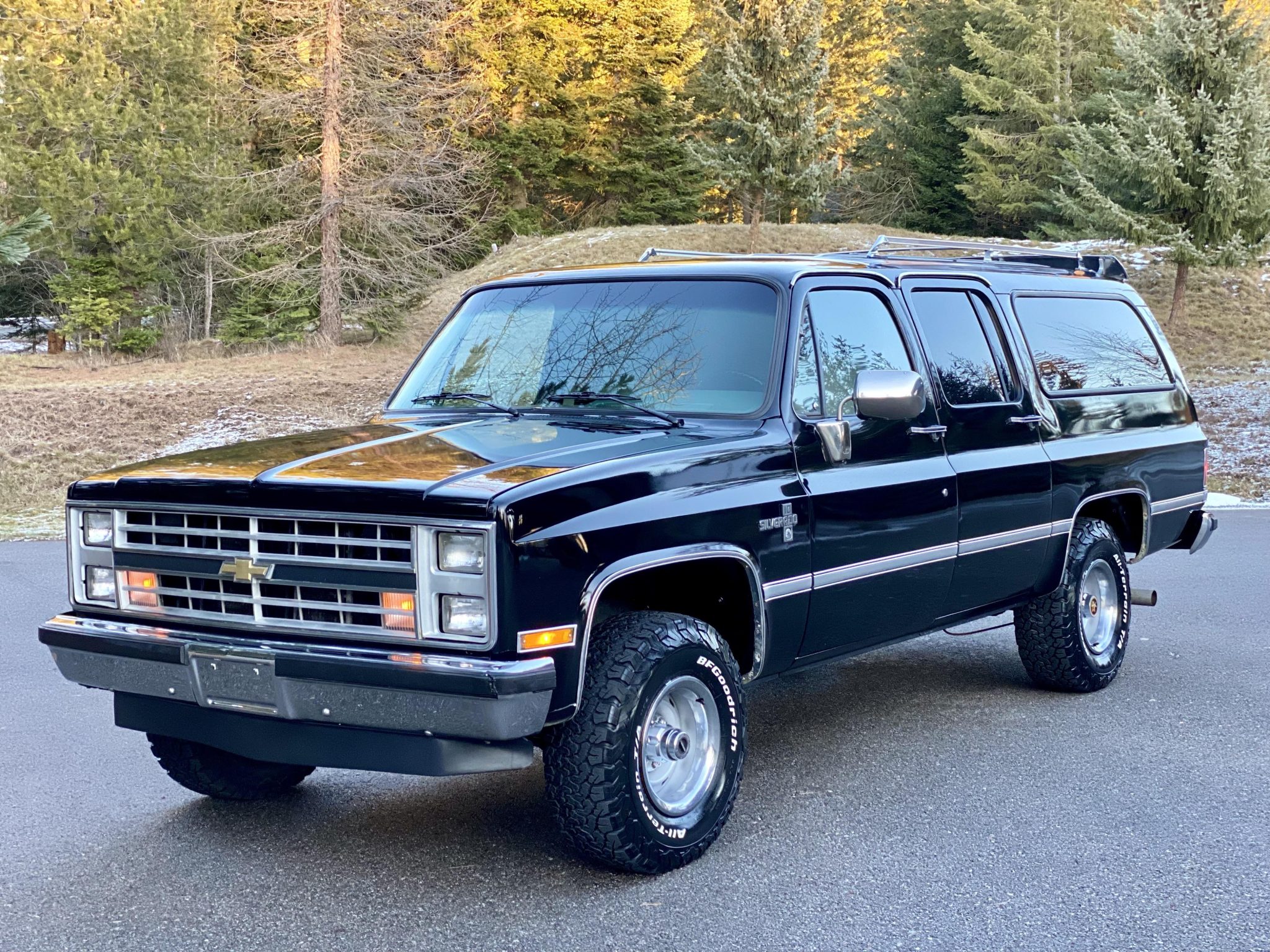 Chevrolet Suburban (1973-1991) 