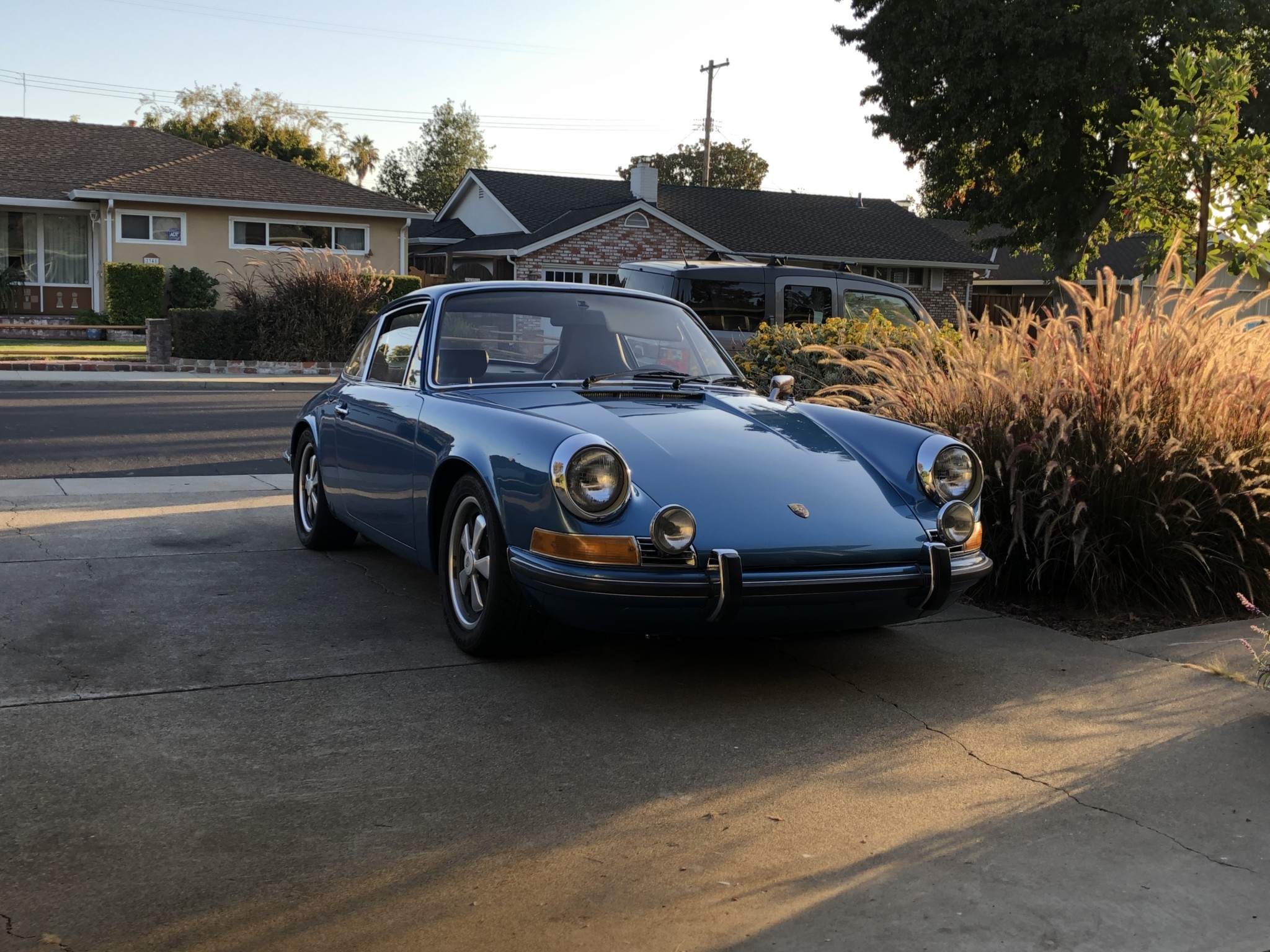 Porsche LWB 911E (1969-1973) 