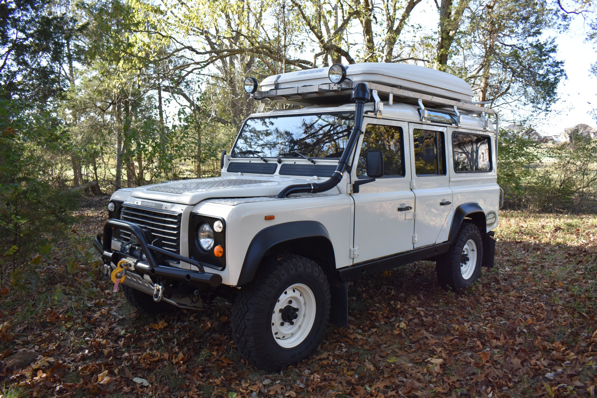 Land Rover 110 / Defender 110 (Euro Spec) 
