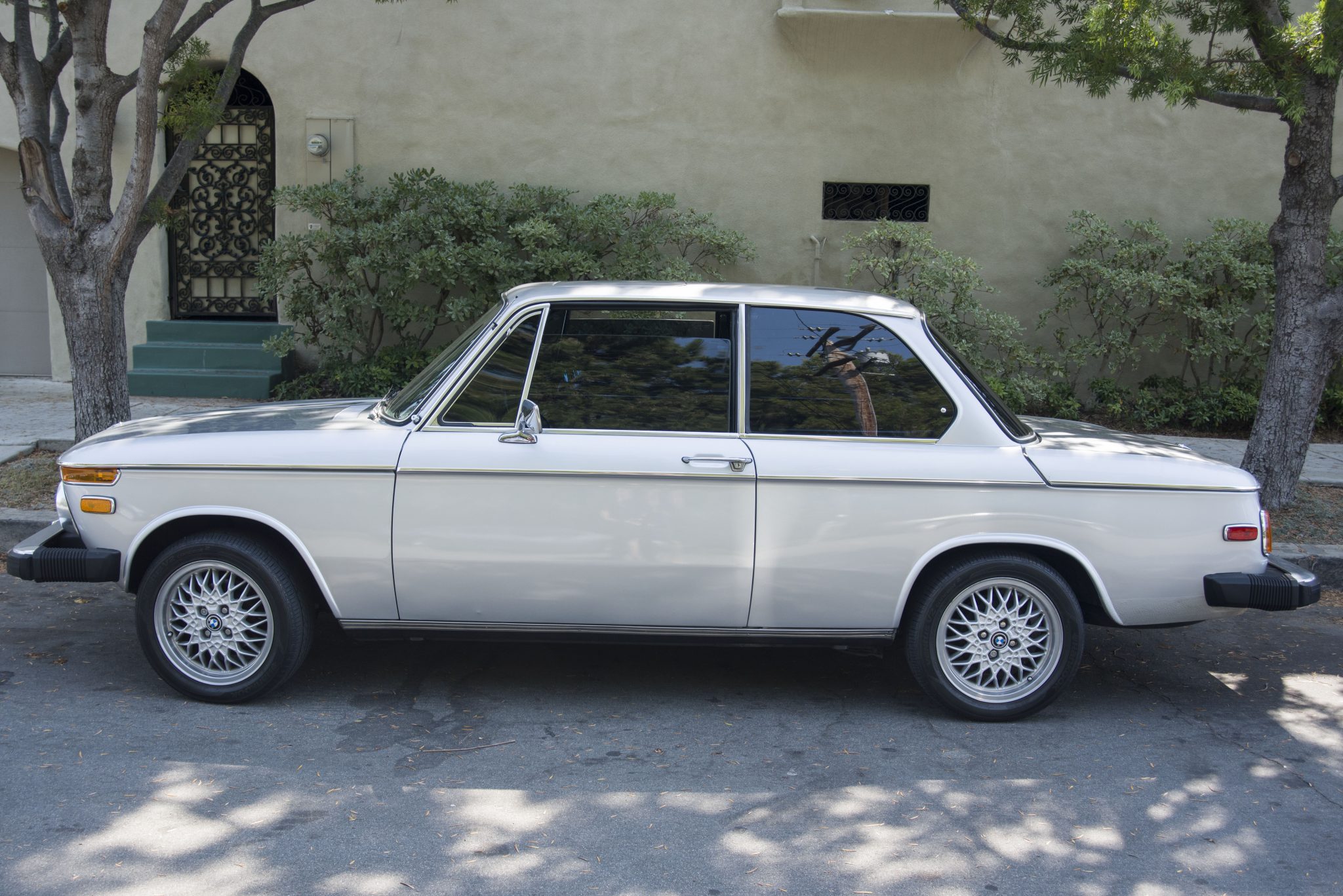 BMW 2002 