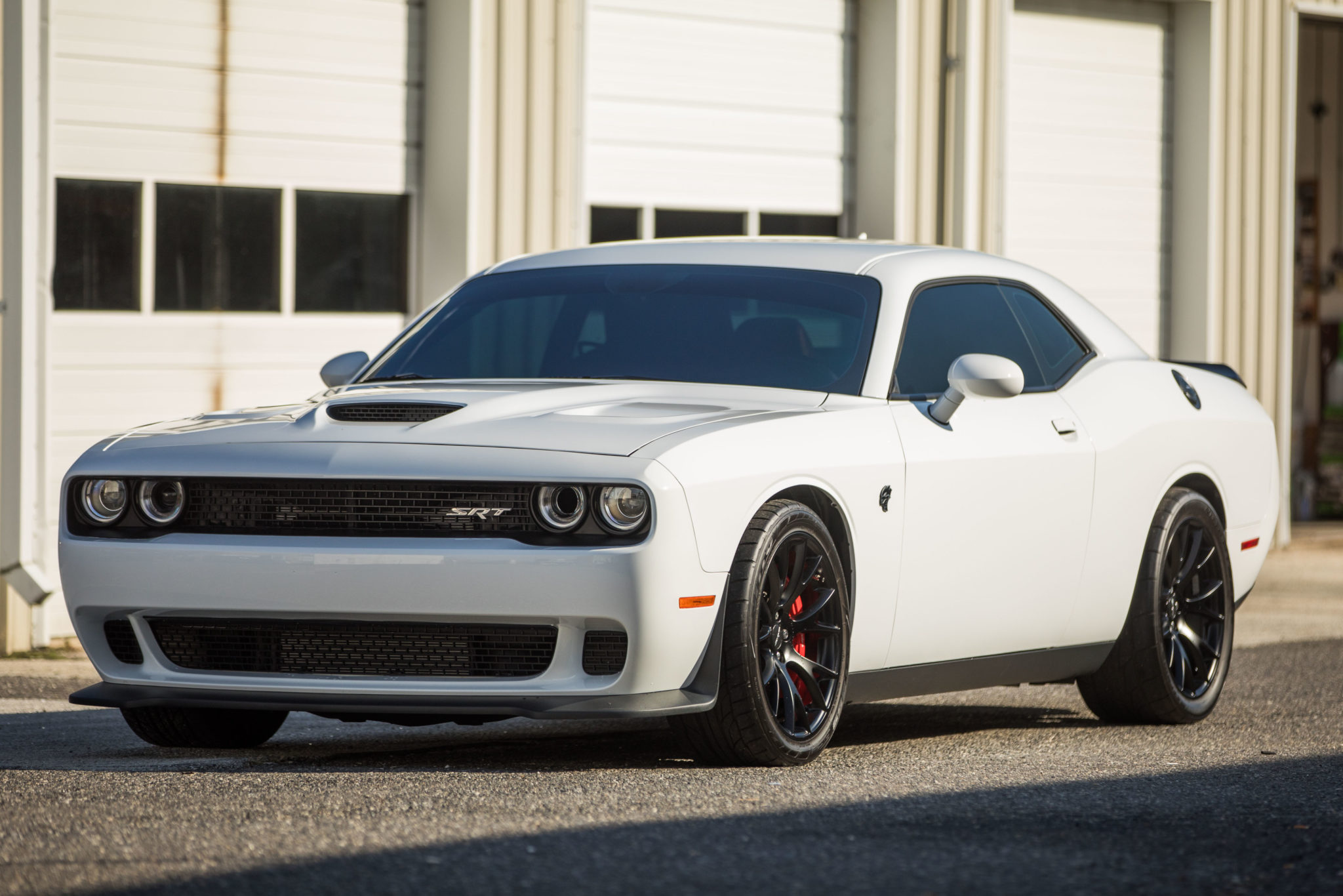 Dodge Challenger SRT Hellcat 
