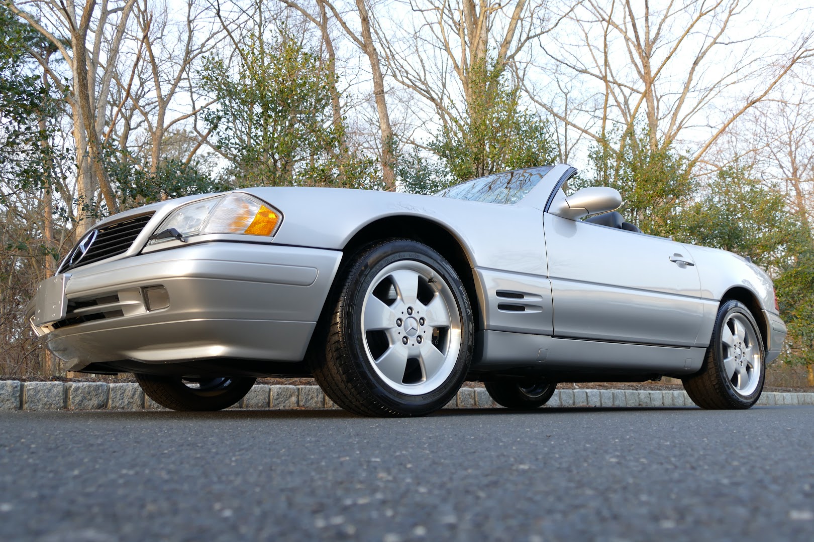 Mercedes-Benz R129 SL 