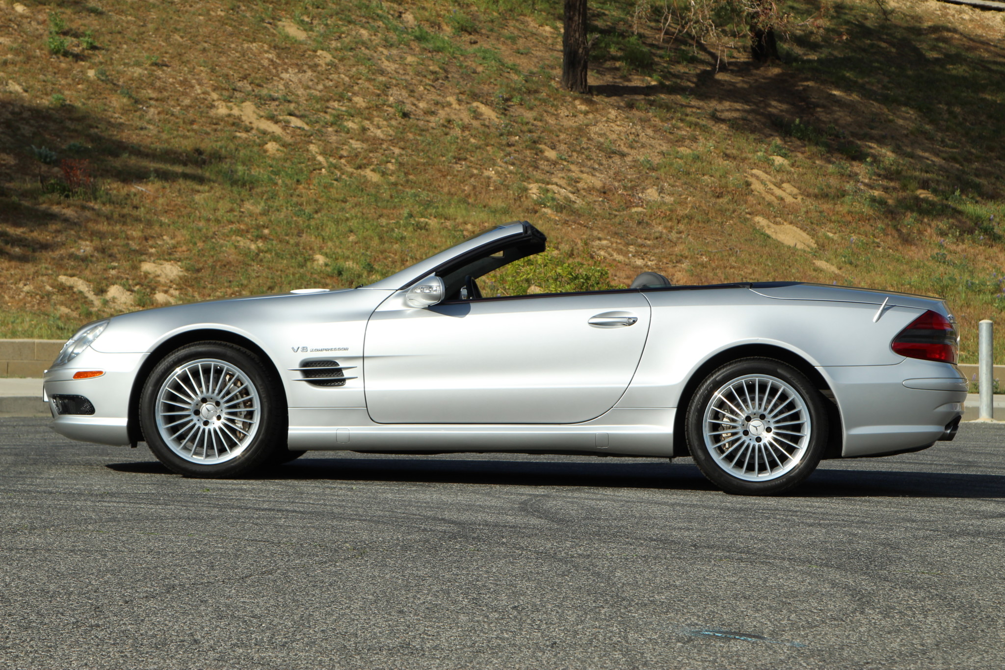 Mercedes-Benz R230 SL 