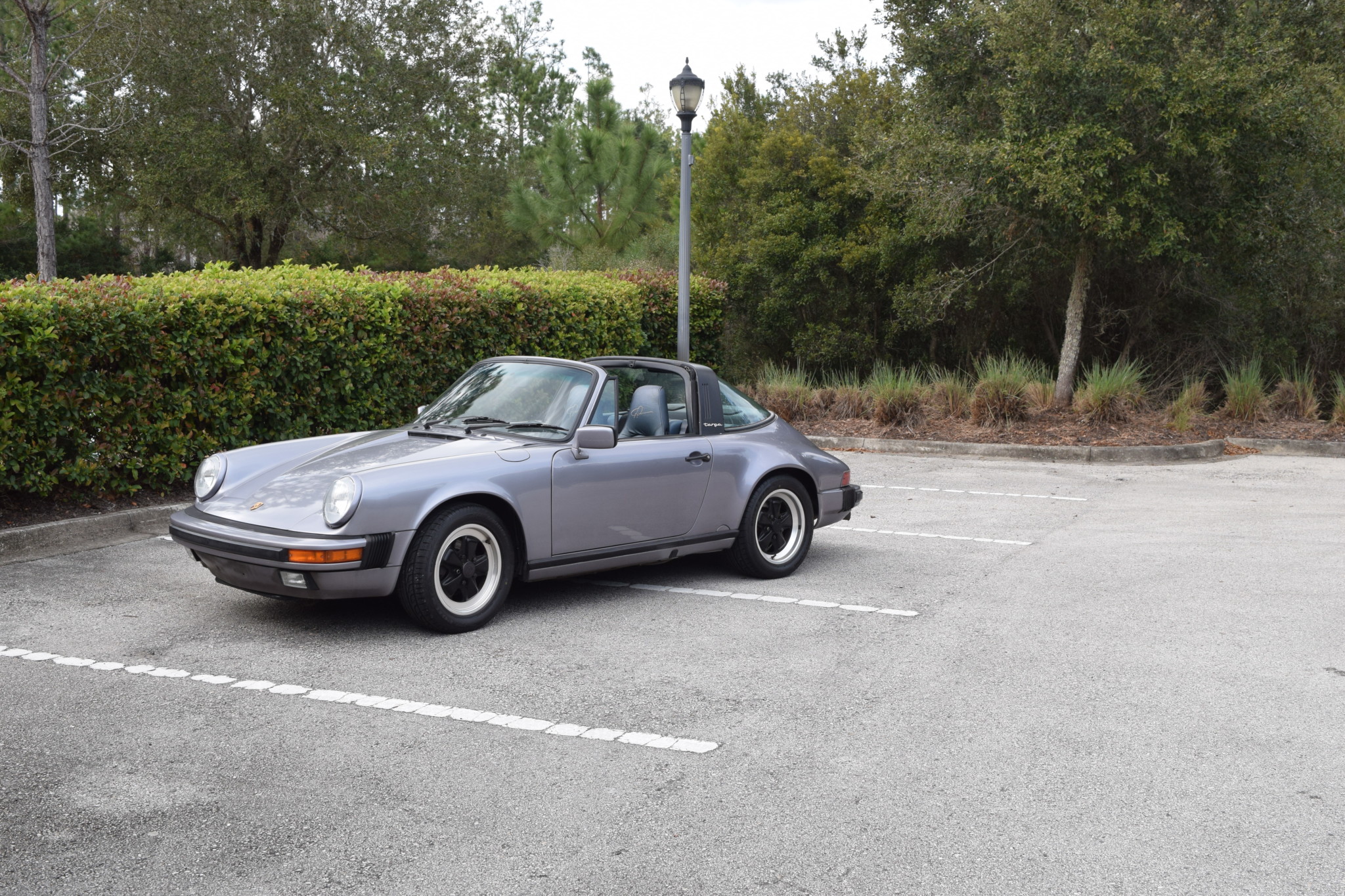 1988 Porsche 911 Carrera 3.2 