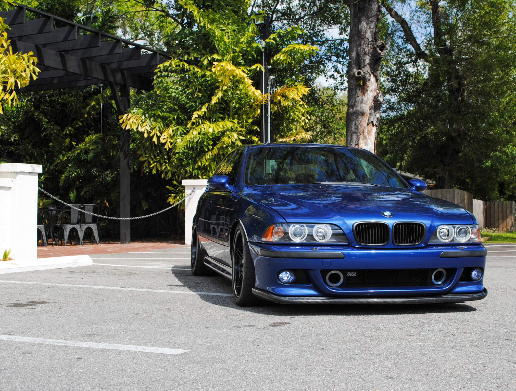BMW E39 M5 