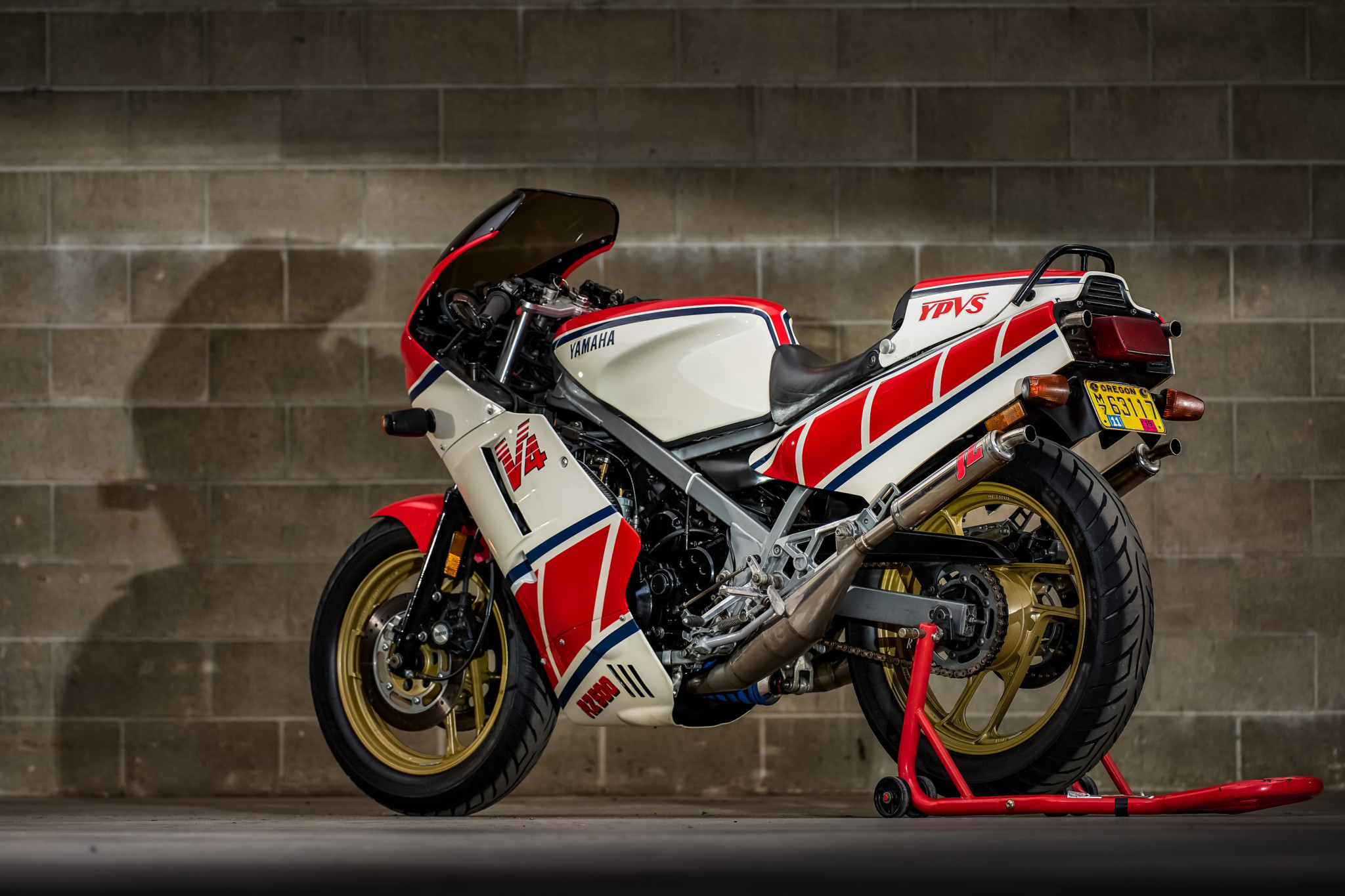 Yamaha RZ500 