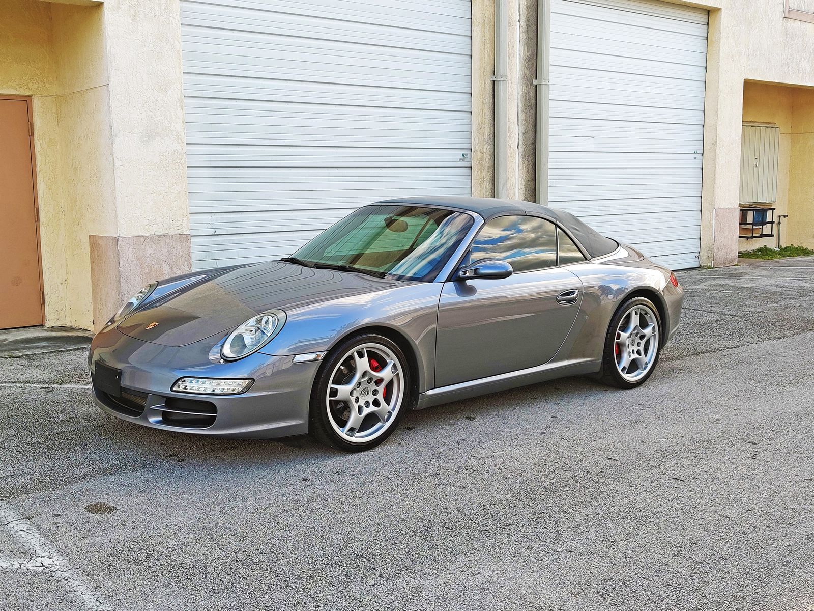 2005 Porsche 997 911 (Non-Turbo/GT2/GT3) 