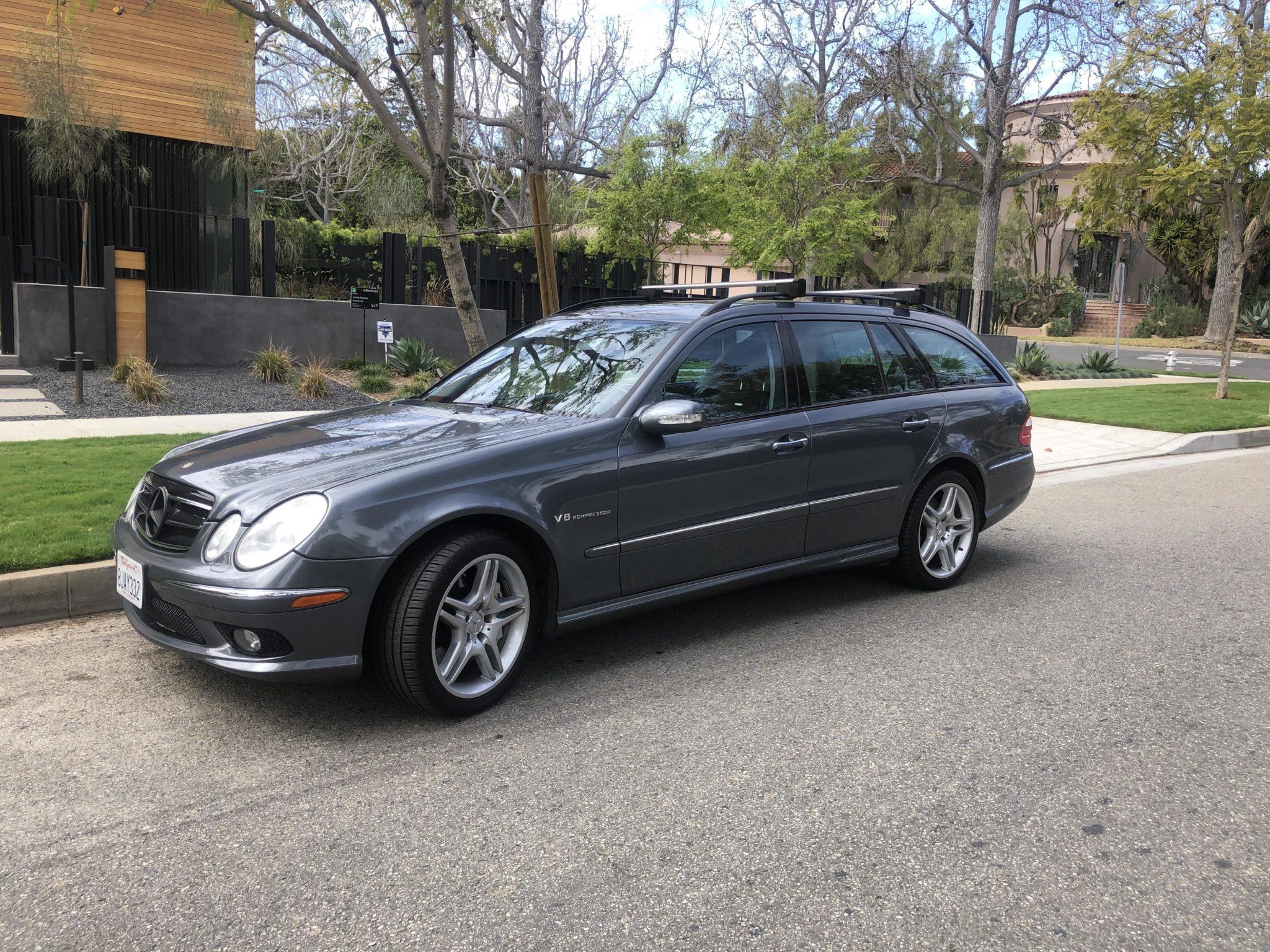 Mercedes-Benz W211 E-Class AMG 