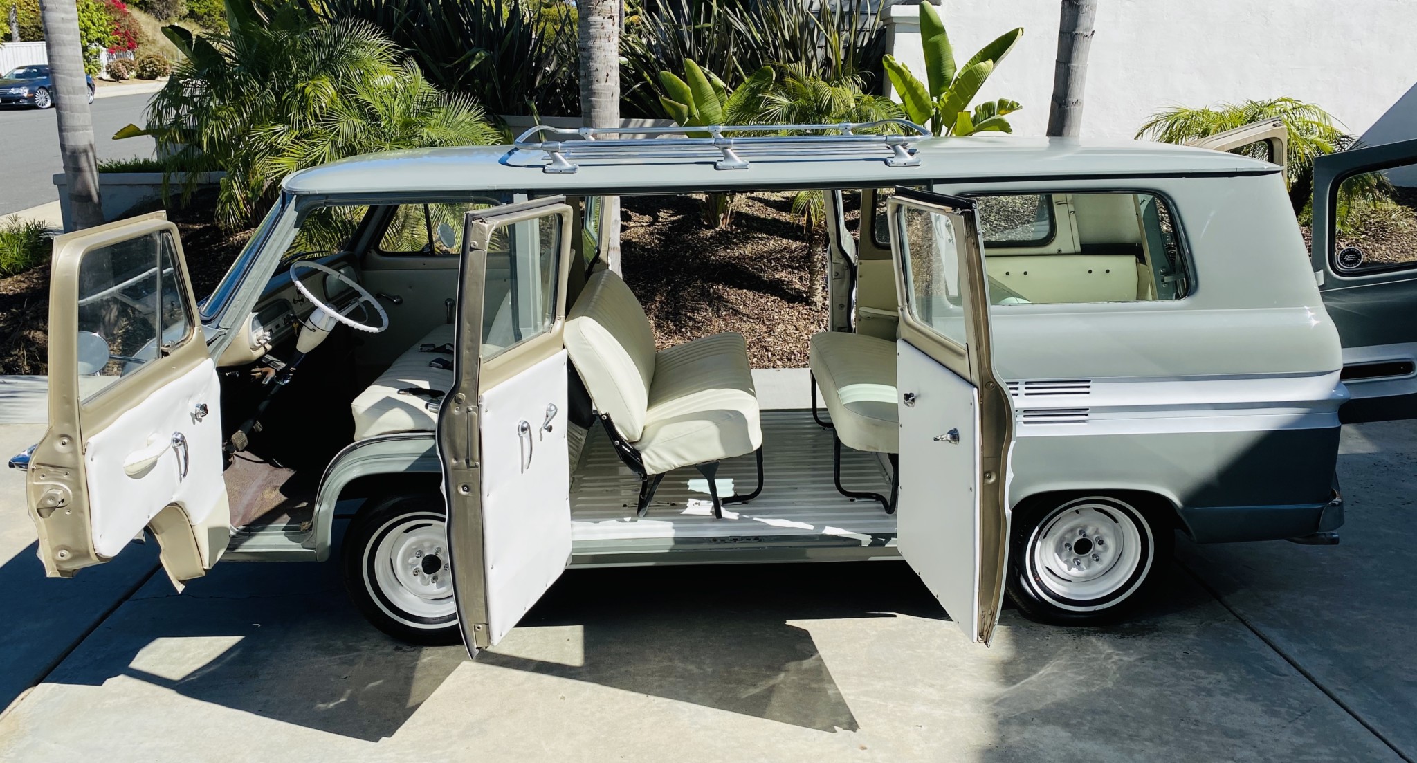 Chevrolet Corvair Greenbrier and Corvan 