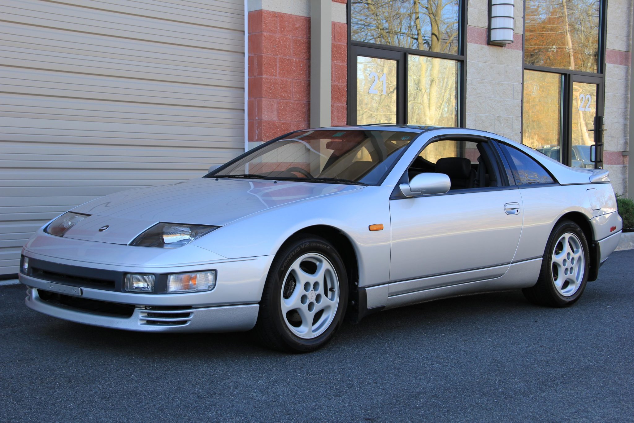 Nissan Z32 300ZX 