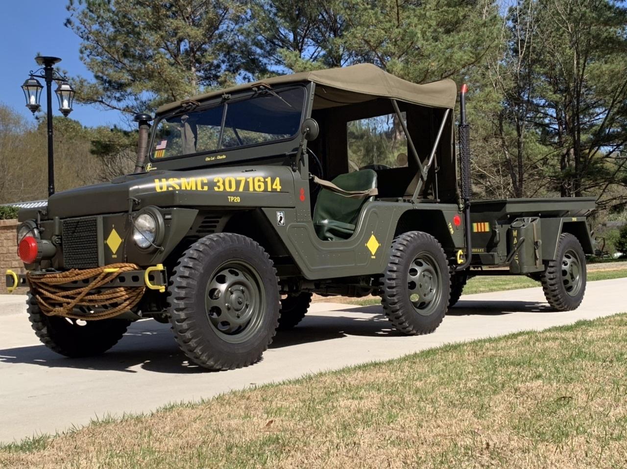 AMC M422A1 Mighty Mite with M416 Trailer 