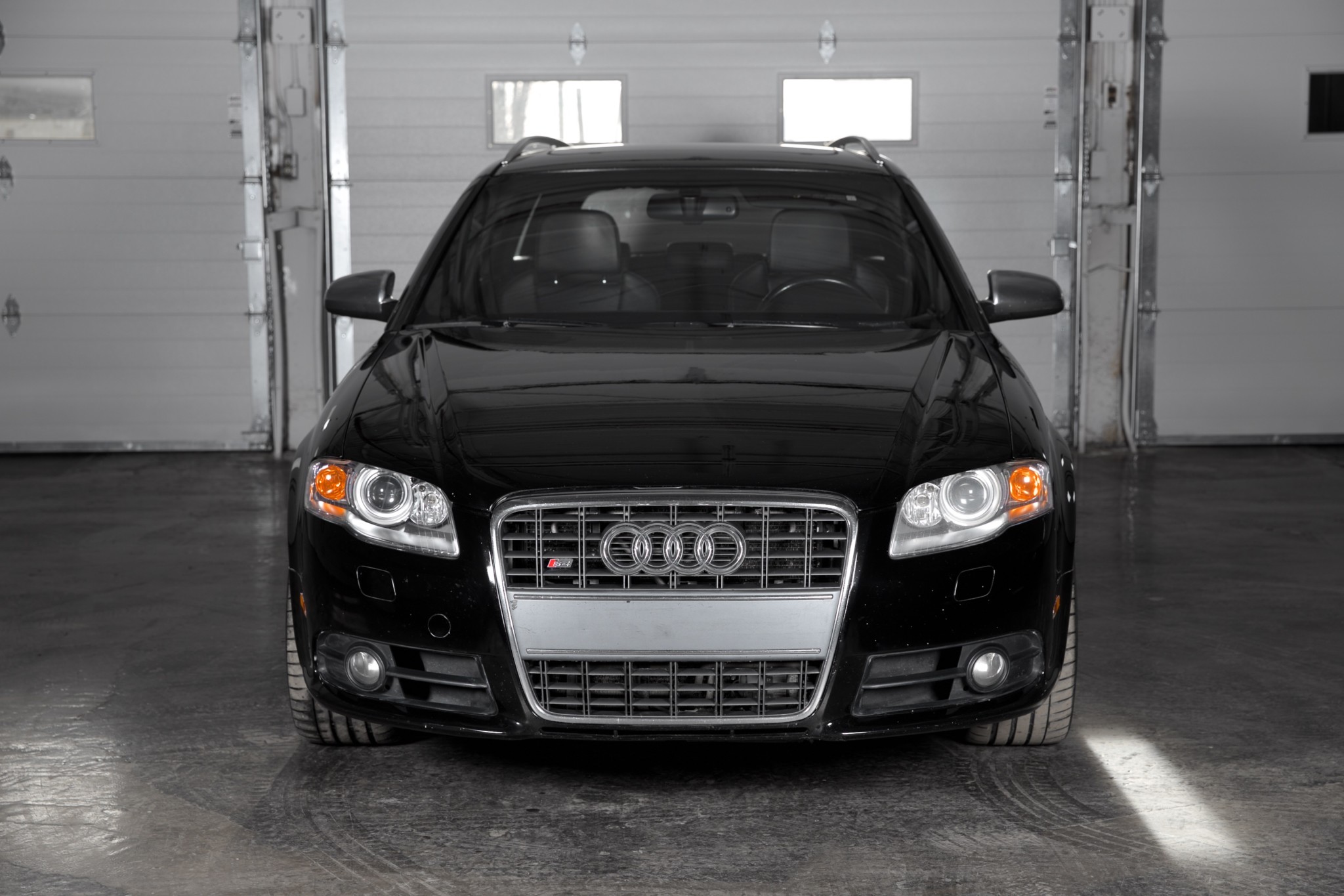 Audi B7 S4 