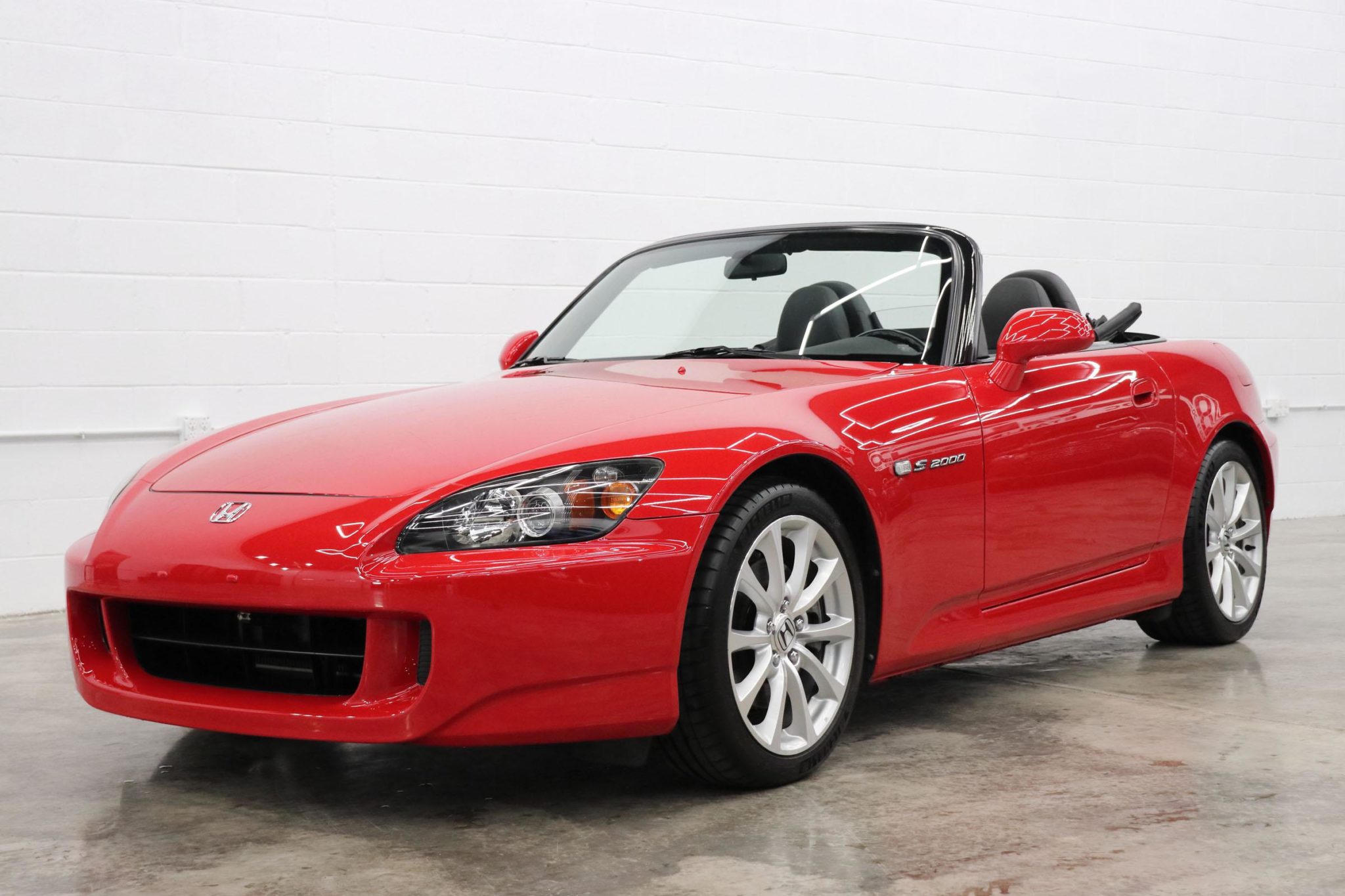 Honda S2000 