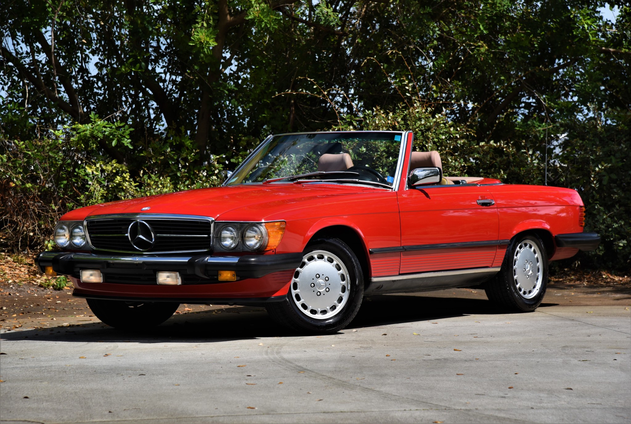 Mercedes-Benz R107 SL 