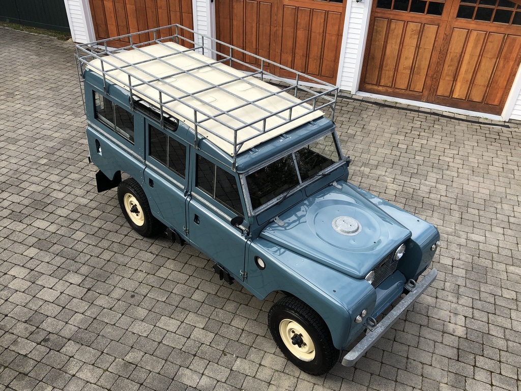 Land Rover Series 109 