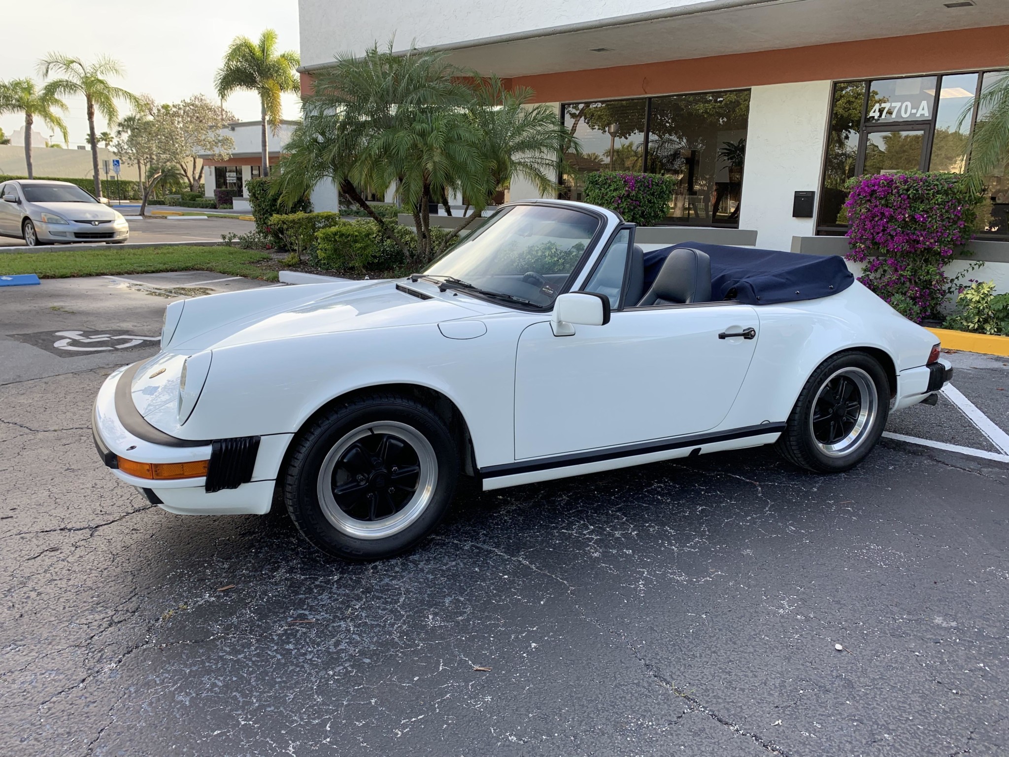 1984 Porsche 911 Carrera 3.2 