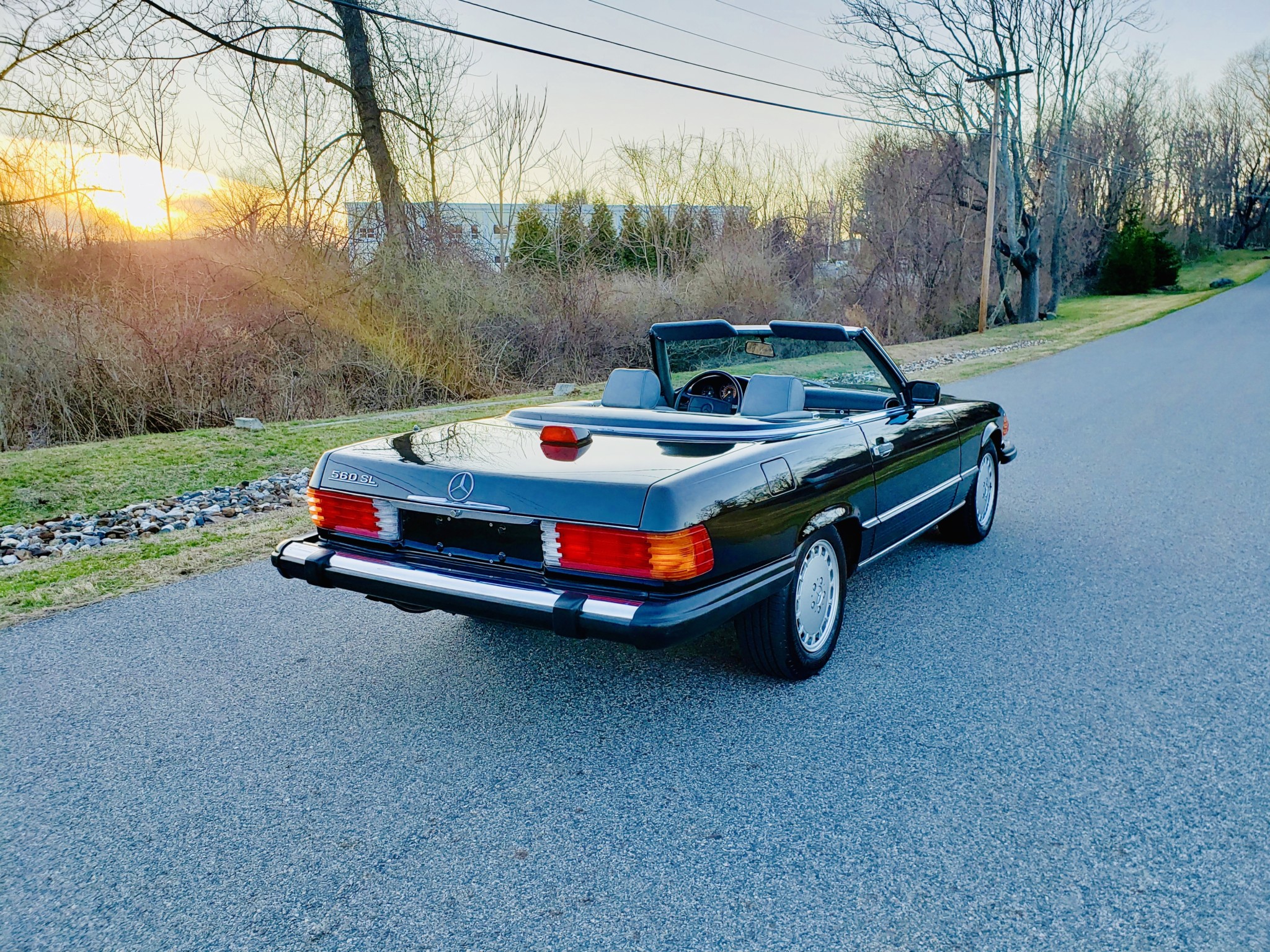 Mercedes-Benz R107 SL 