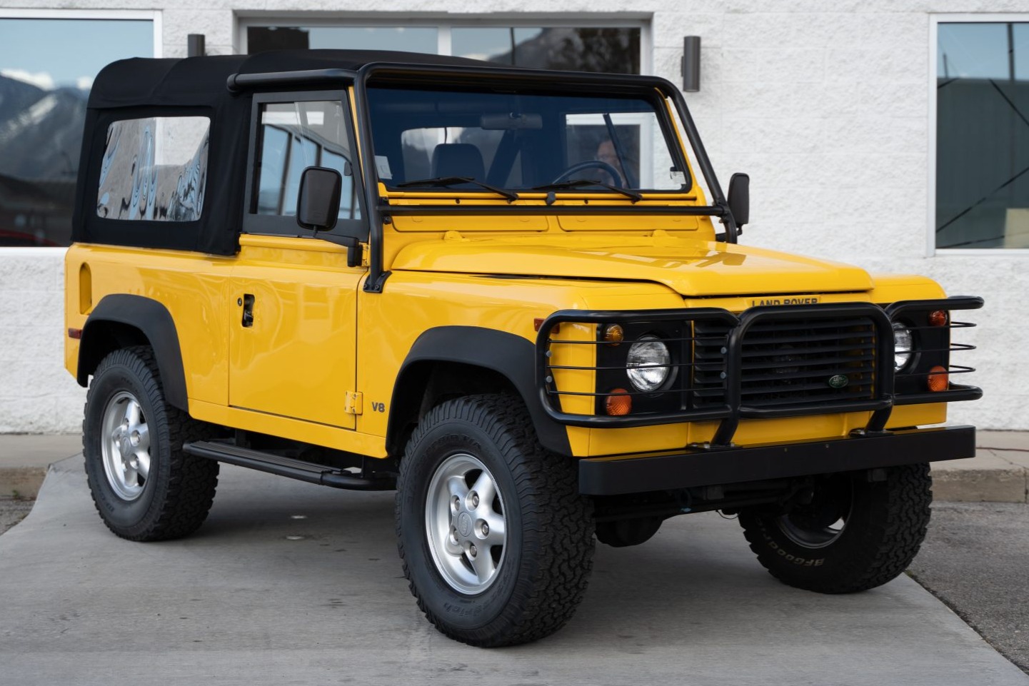 Land Rover Defender 90 NAS 