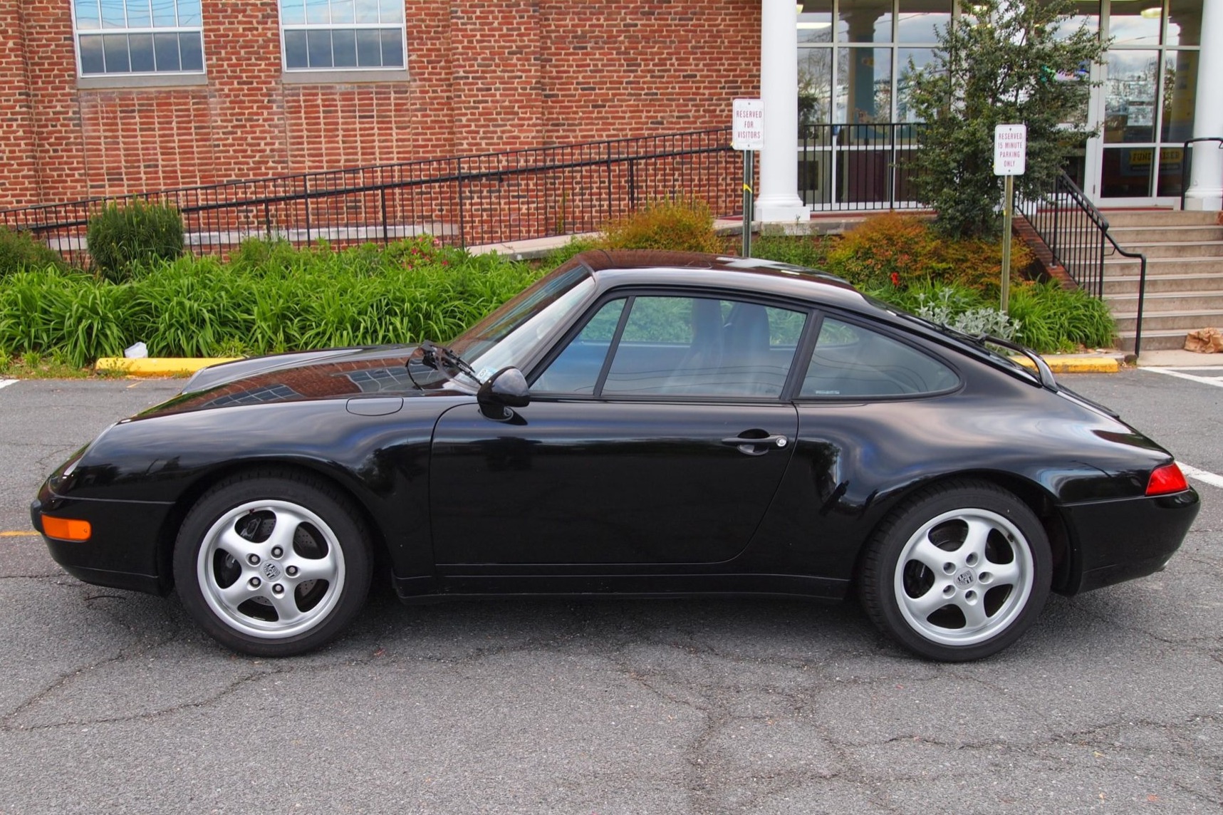 1995 Porsche 993 911 (Non-Turbo/GT2) 