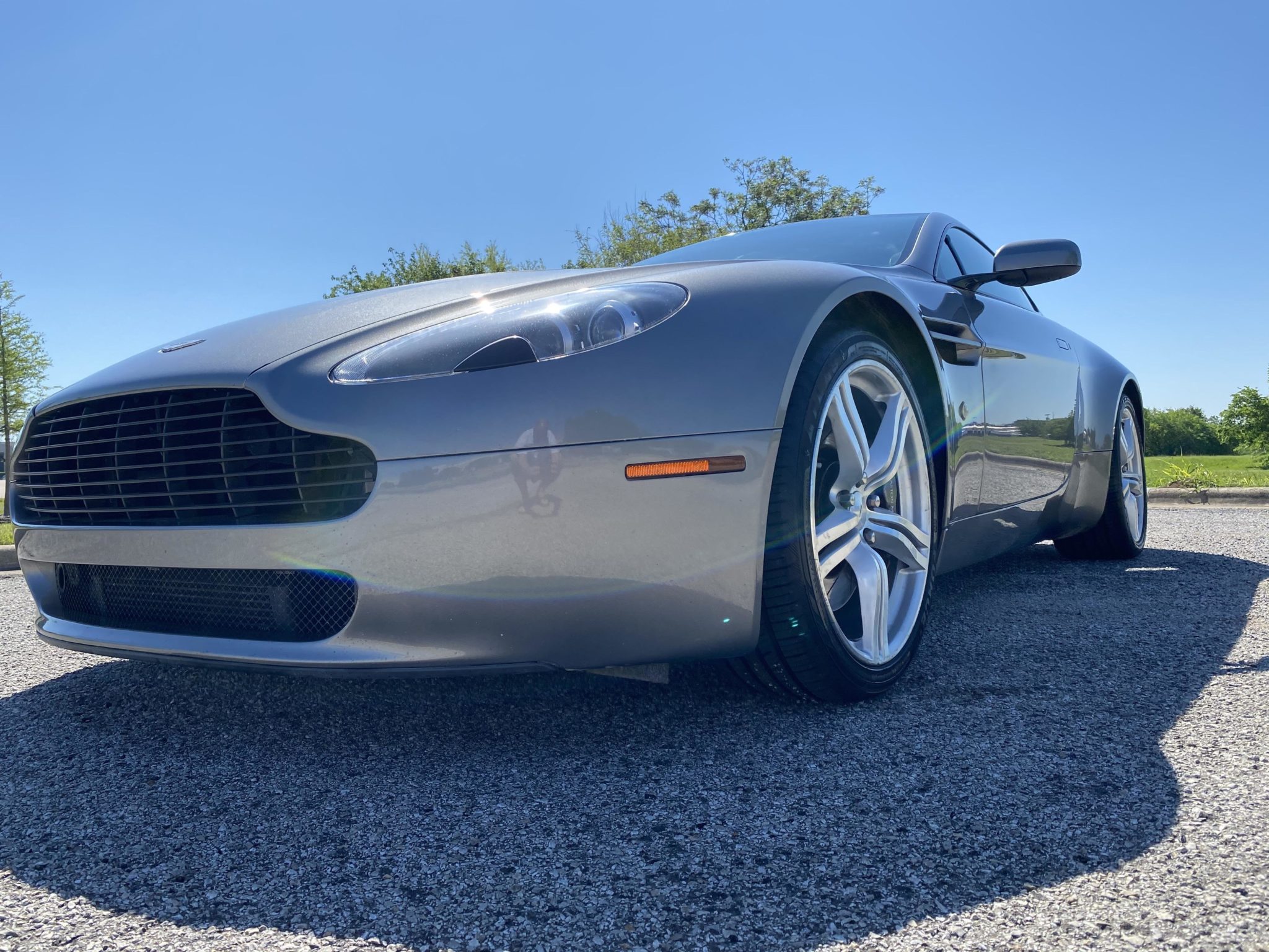 Aston Martin V8 Vantage (2006+) 