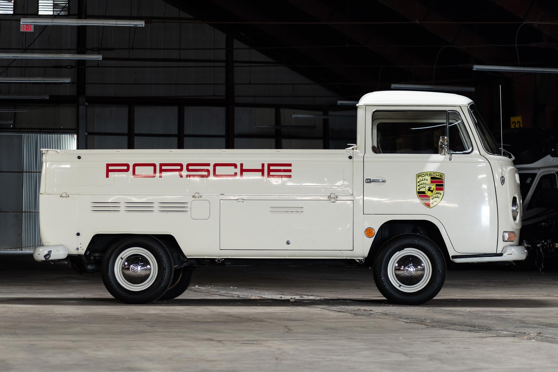 Volkswagen Bay-Window Pickup 