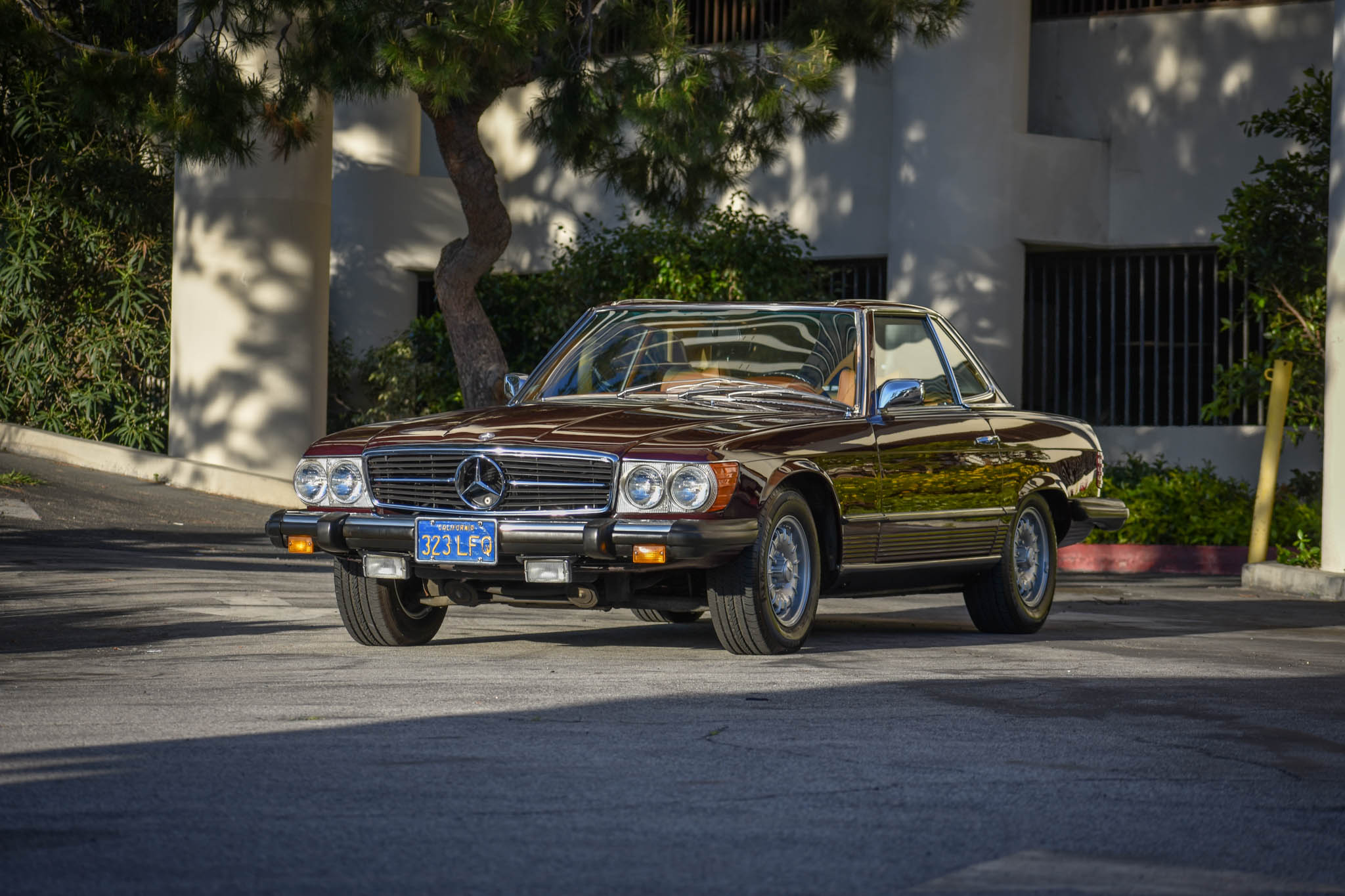Mercedes-Benz R107 SL 