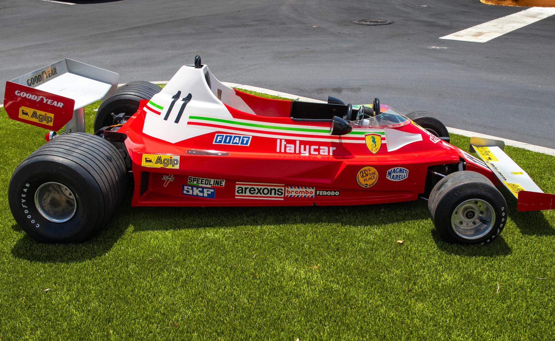 Parts and Automobilia – Mini Cars 