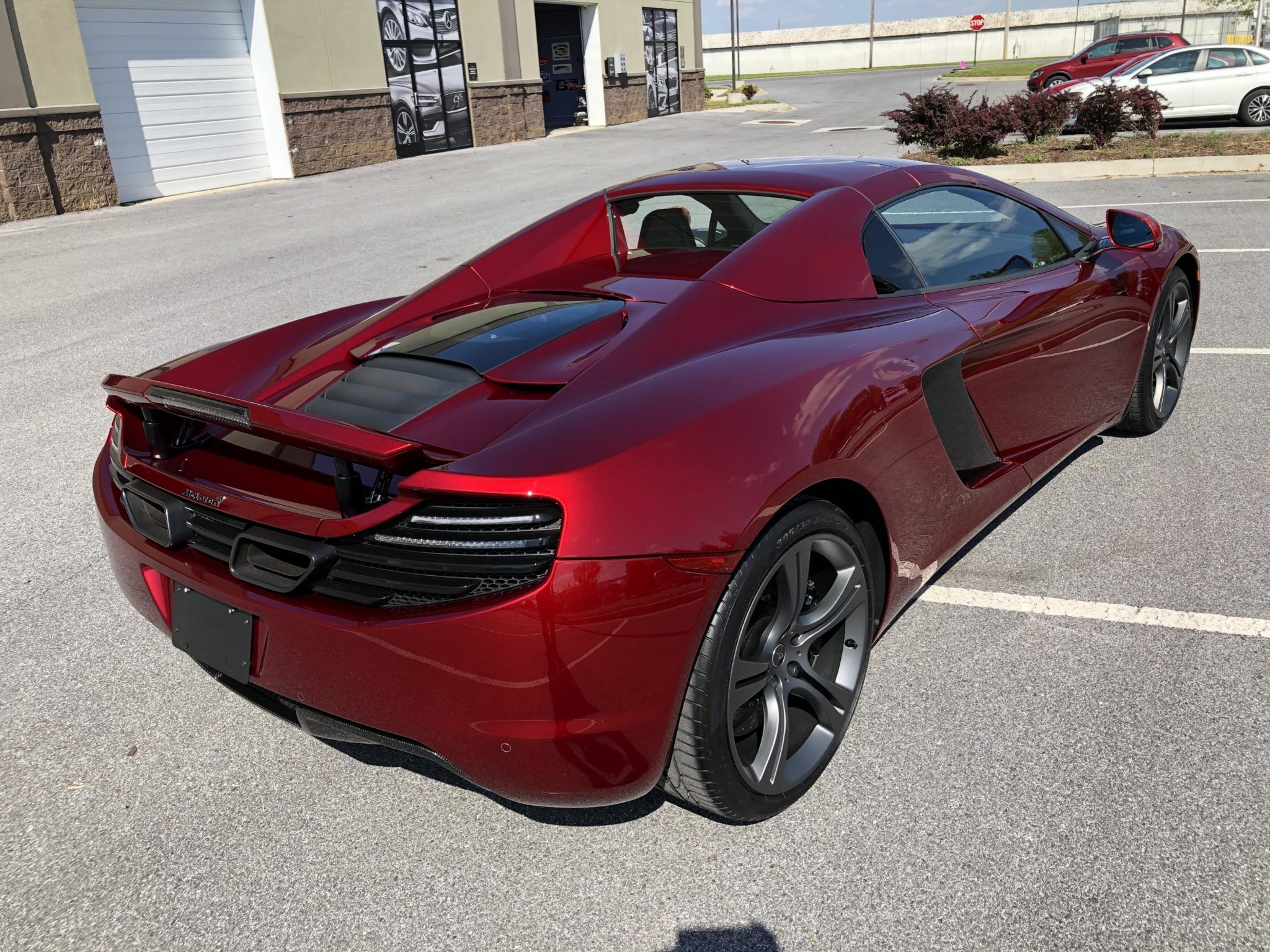 MCLAREN McLaren MP4-12C 