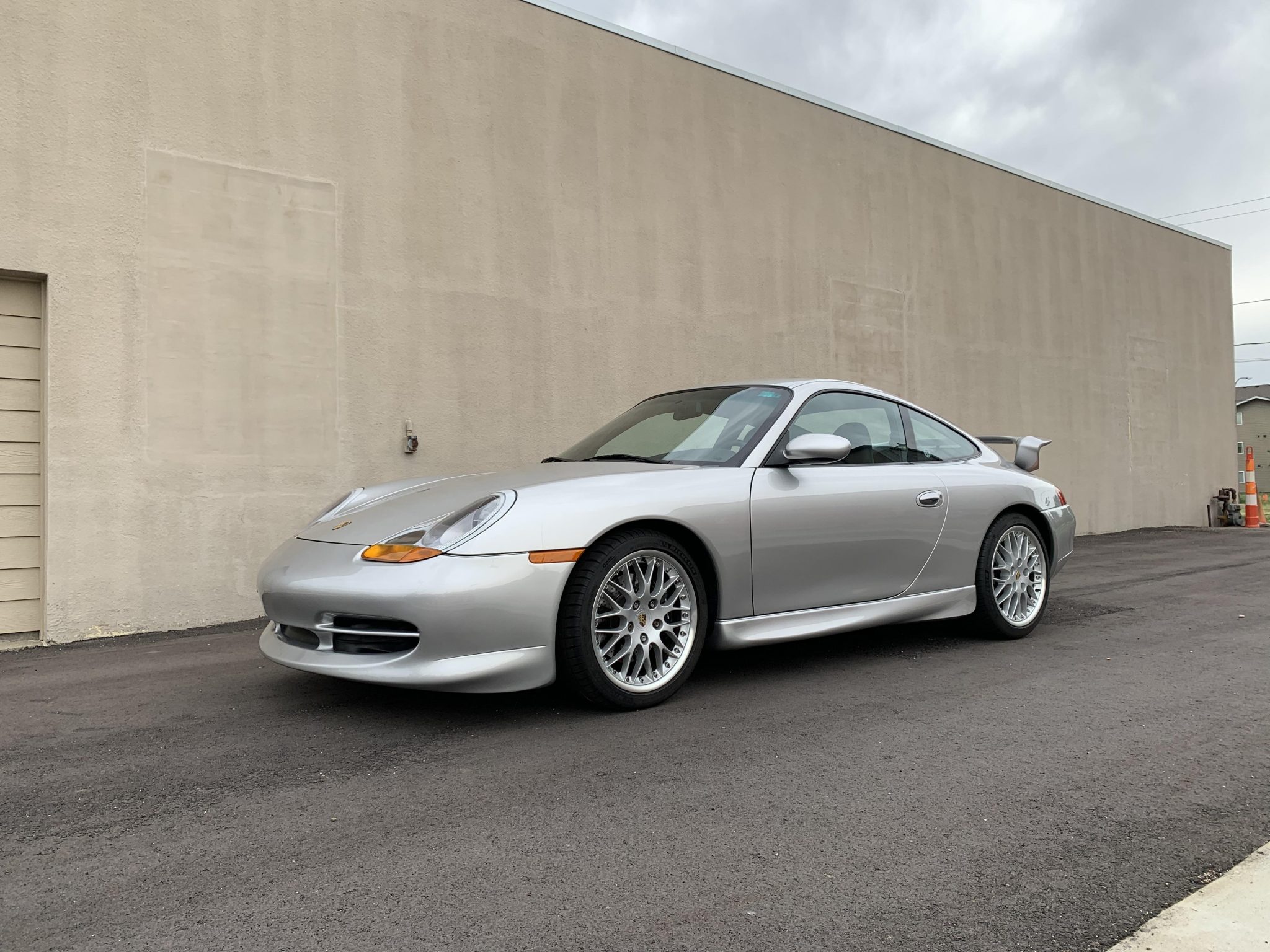 1999 Porsche 996 911 (Non-Turbo/GT2/GT3) 