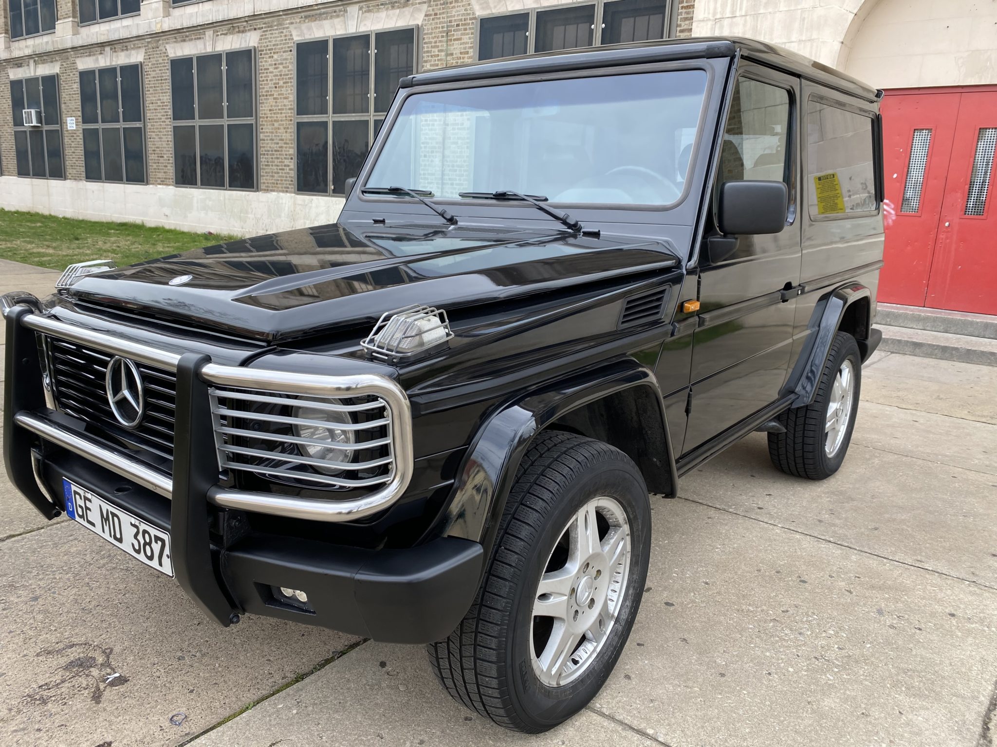 Mercedes-Benz W463 G-Class (1990-2018) 