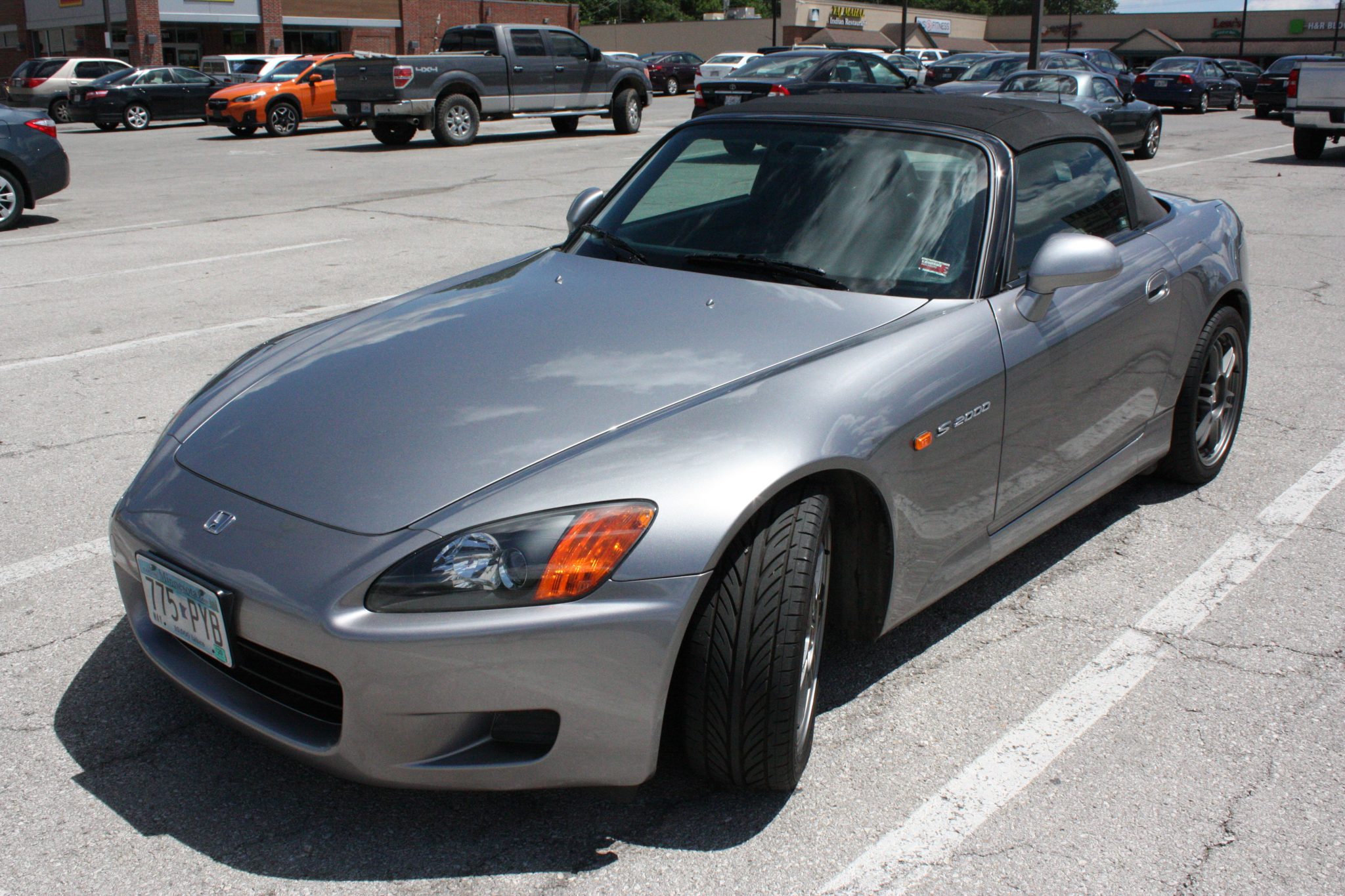 Honda S2000 