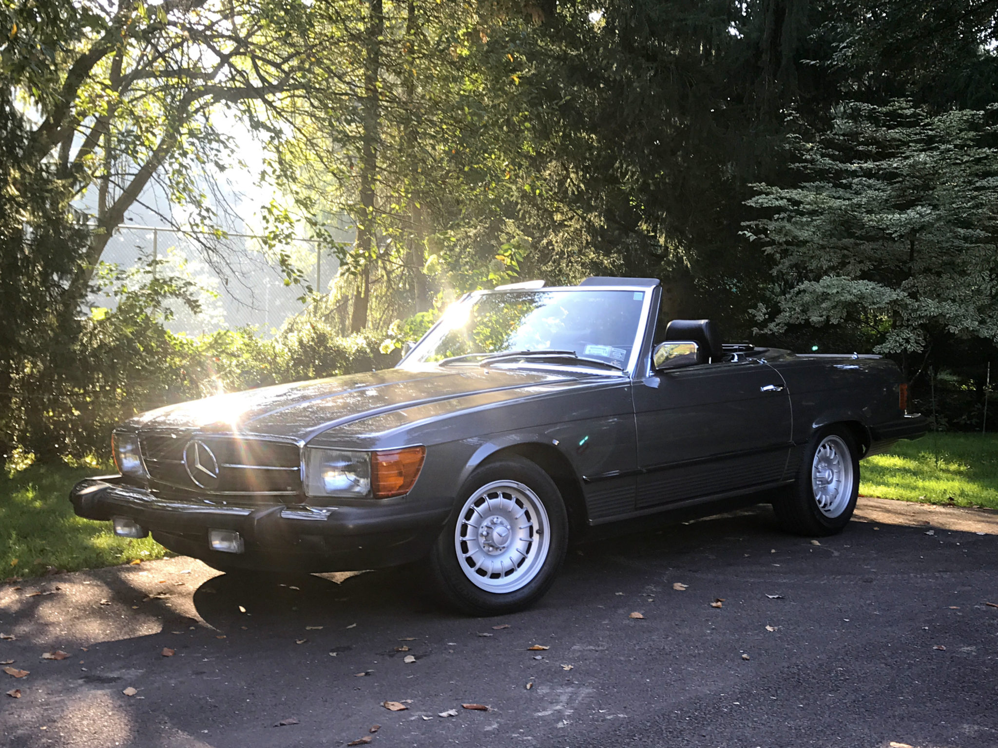 Mercedes-Benz R107 SL 