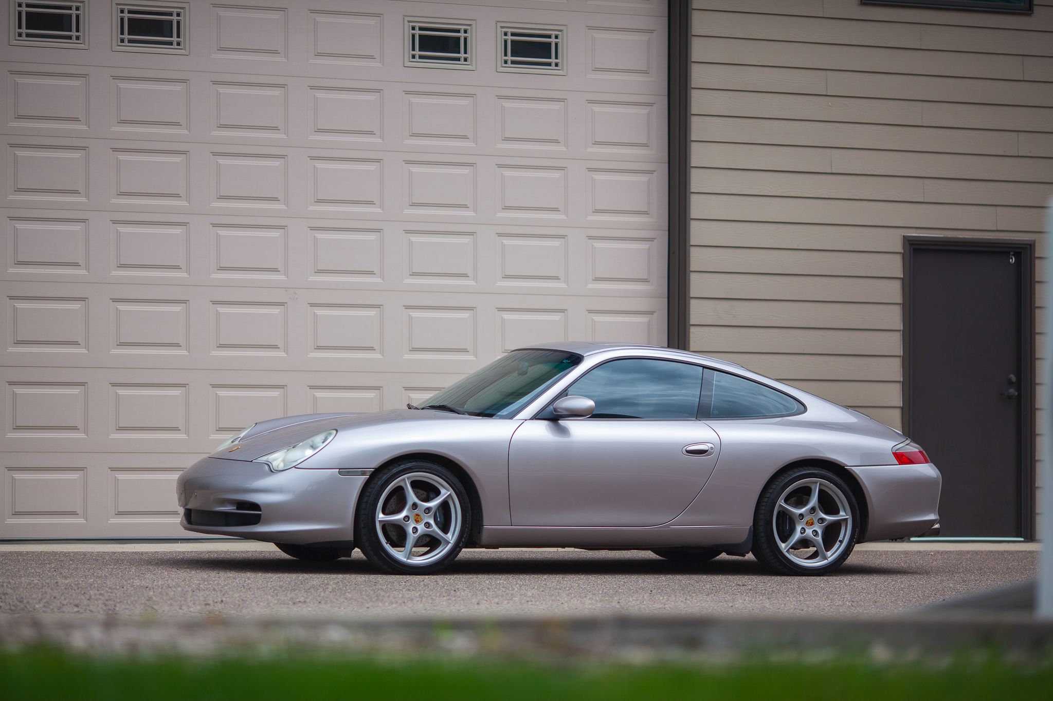 2002 Porsche 996 911 (Non-Turbo/GT2/GT3) 