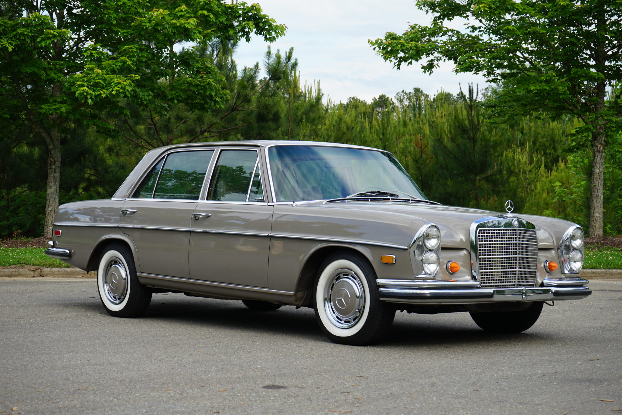 Mercedes-Benz W108 & W109 