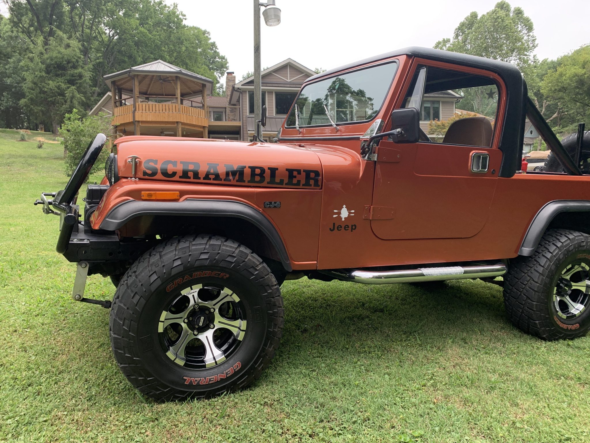 Jeep CJ-8 