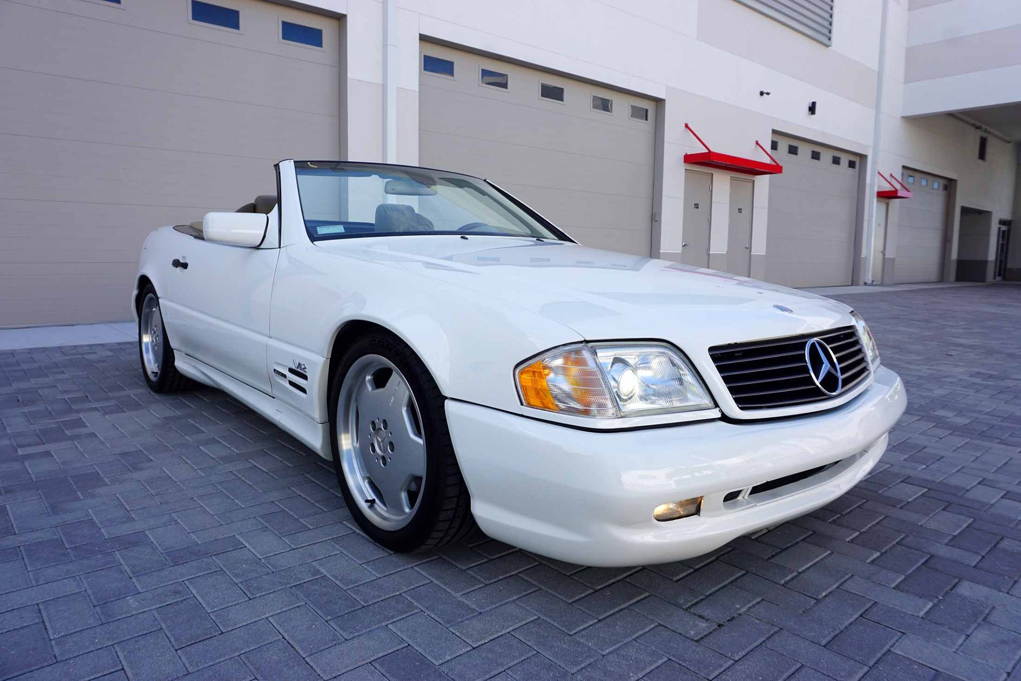 Mercedes-Benz R129 SL 