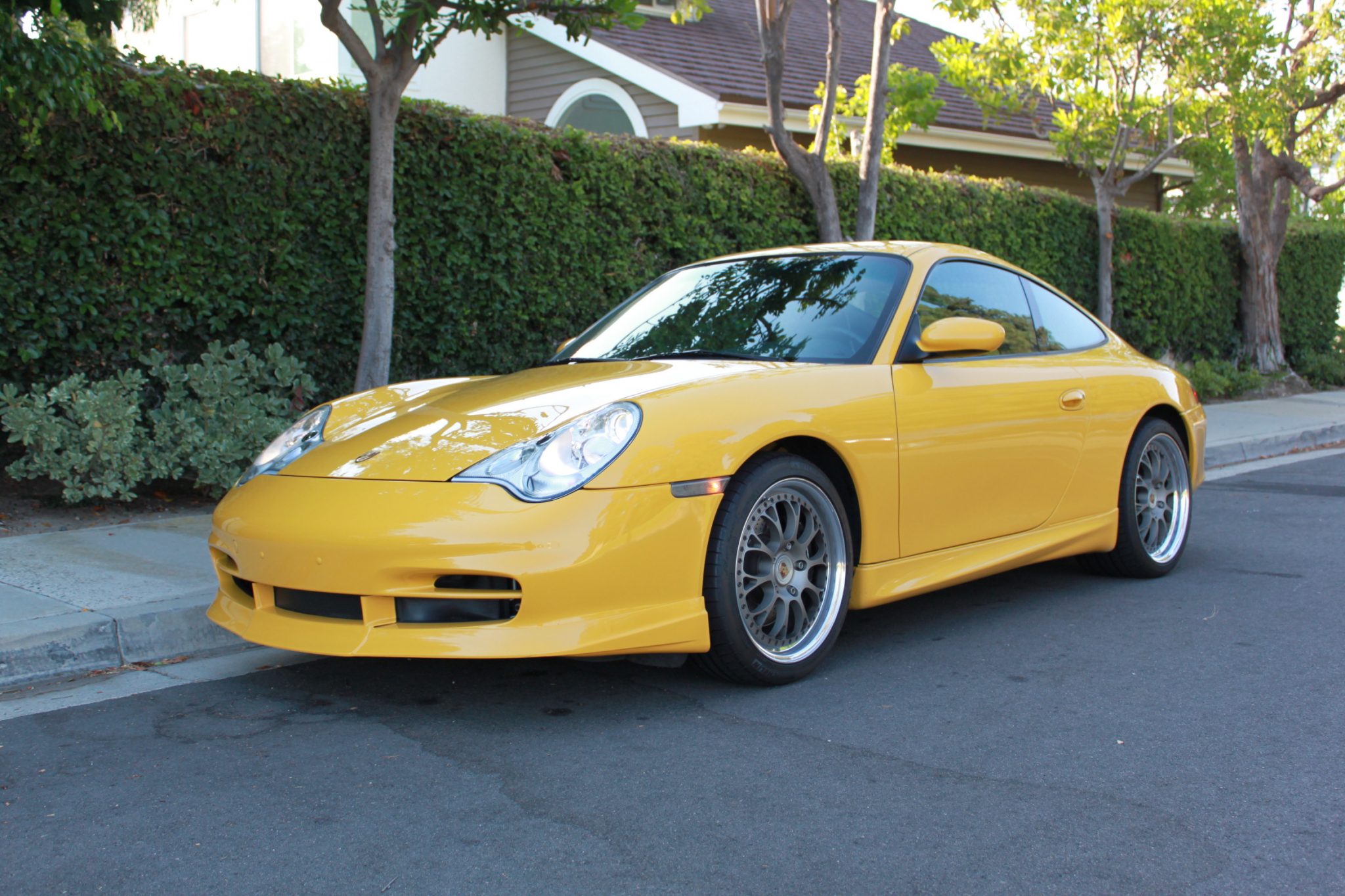 2003 Porsche 996 911 (Non-Turbo/GT2/GT3) 