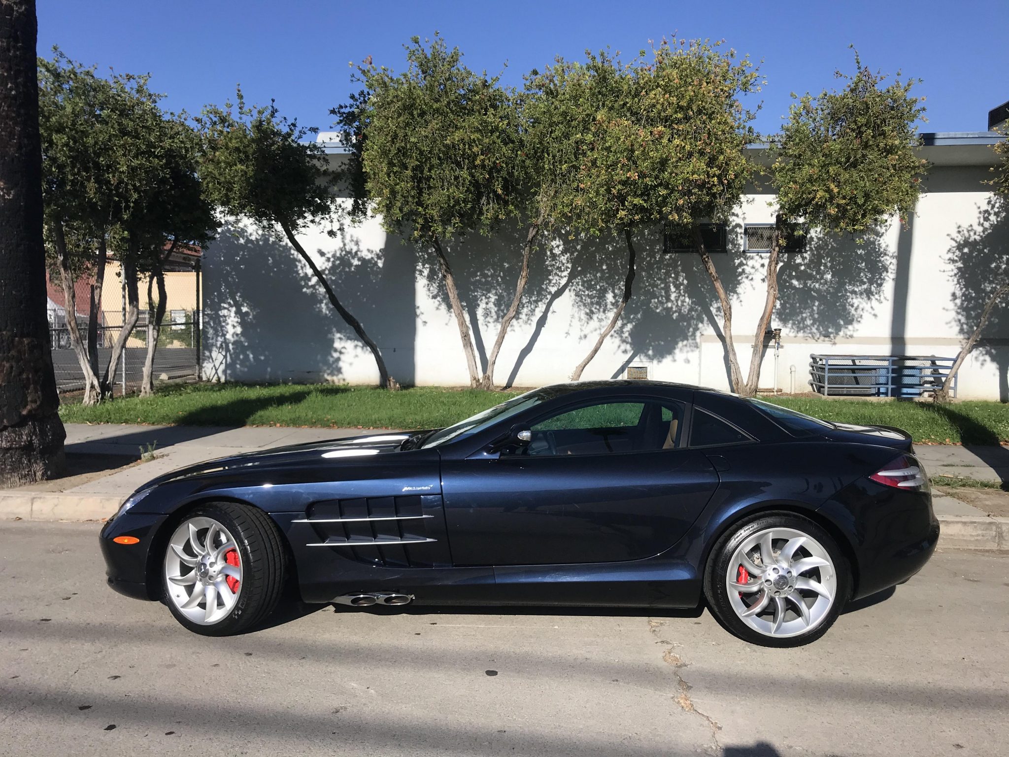 Mercedes-Benz SLR McLaren 