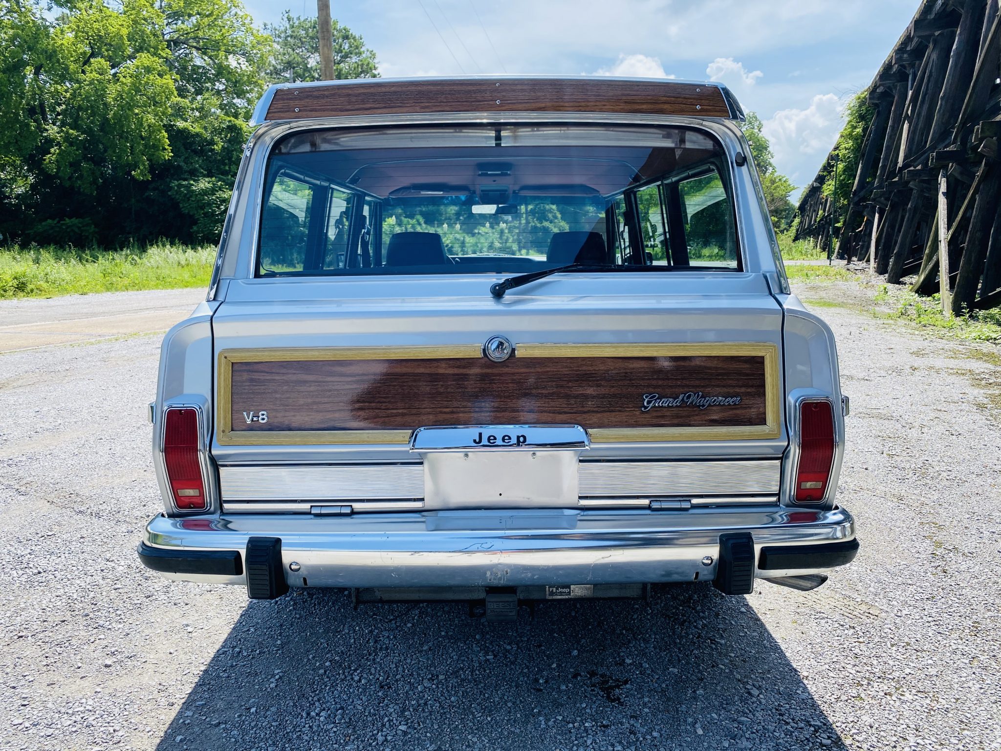Jeep SJ Grand Wagoneer 
