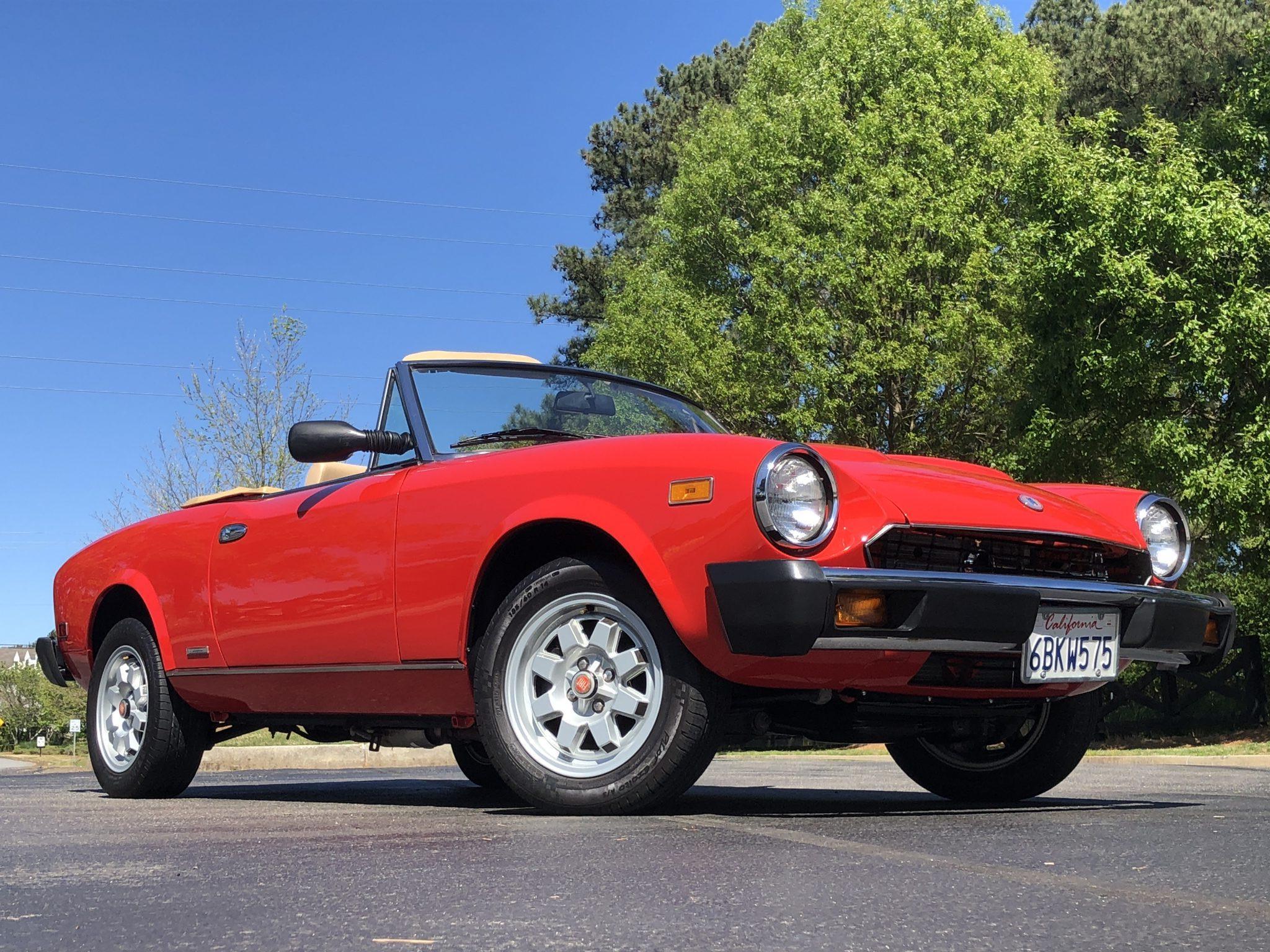Fiat 124 Spider (1966-1985) 