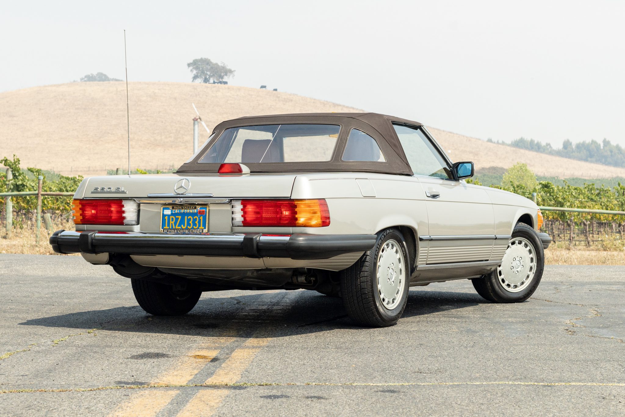 Mercedes-Benz R107 SL 