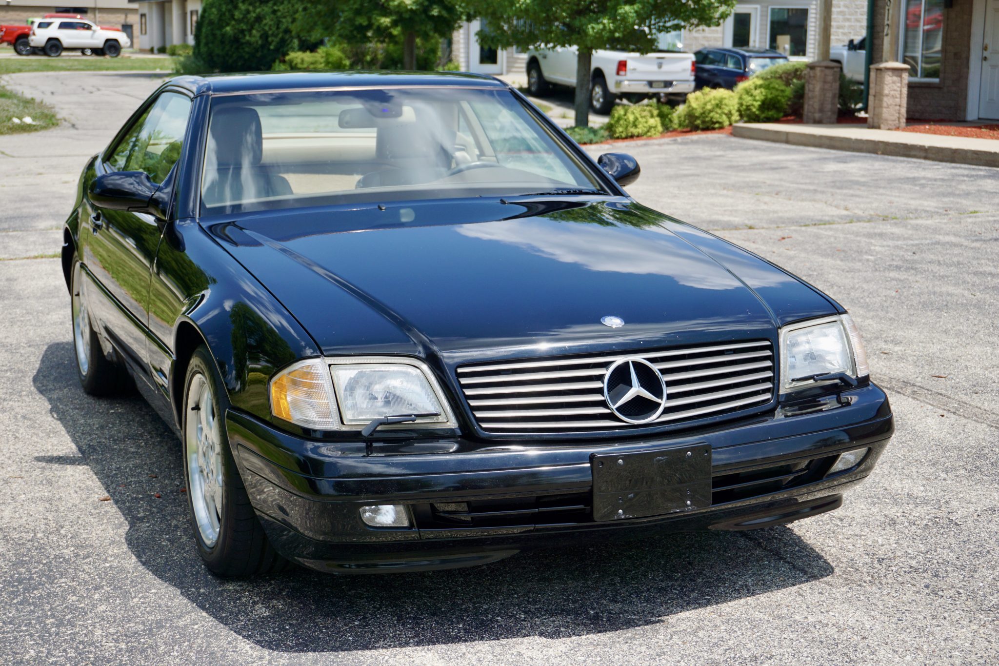 Mercedes-Benz R129 SL 