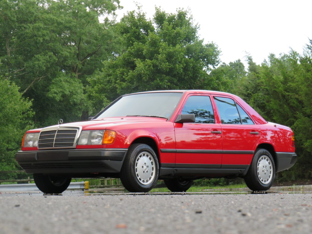 Mercedes-Benz W124 E-Class 