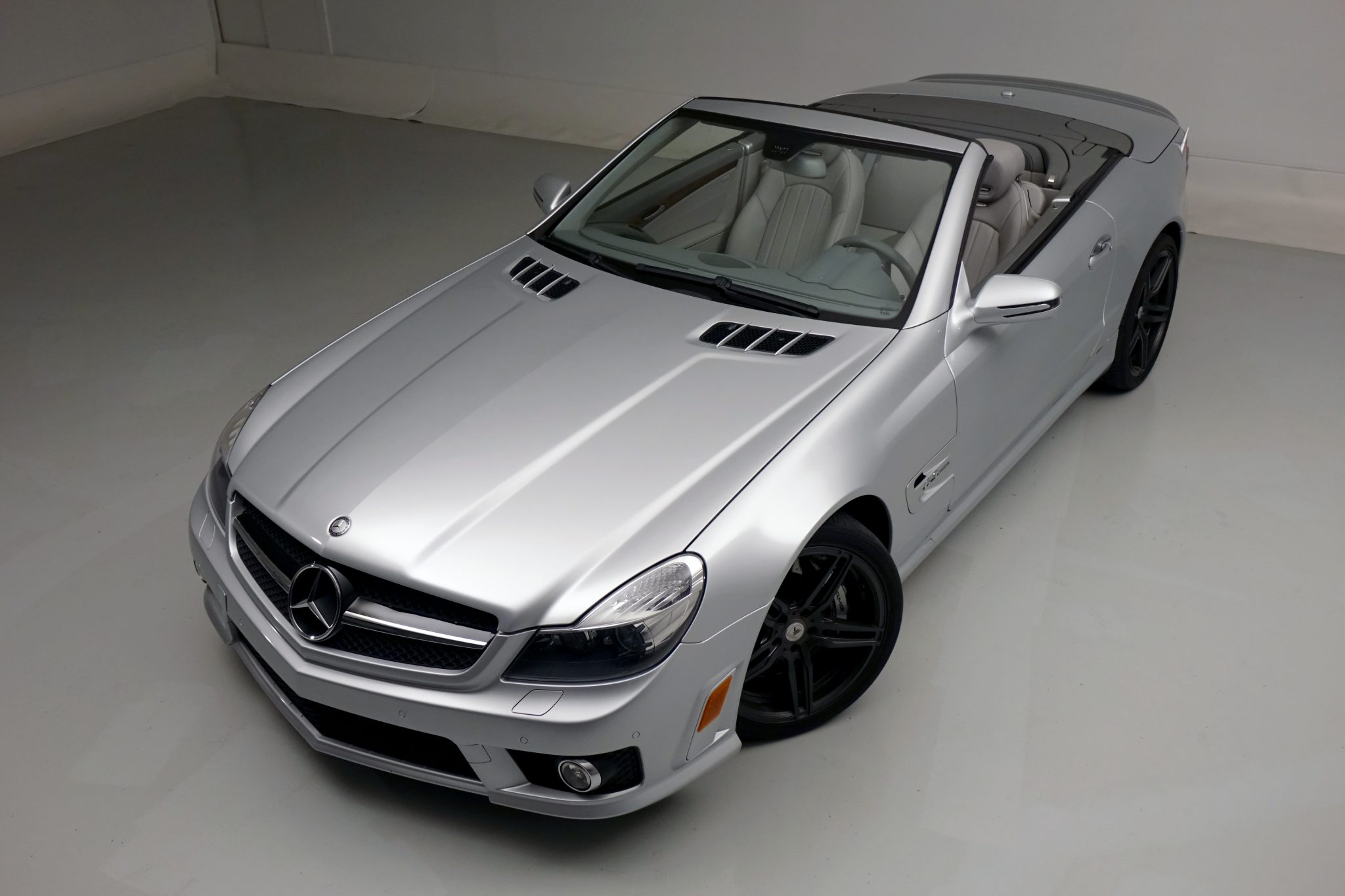 Mercedes-Benz R230 SL 