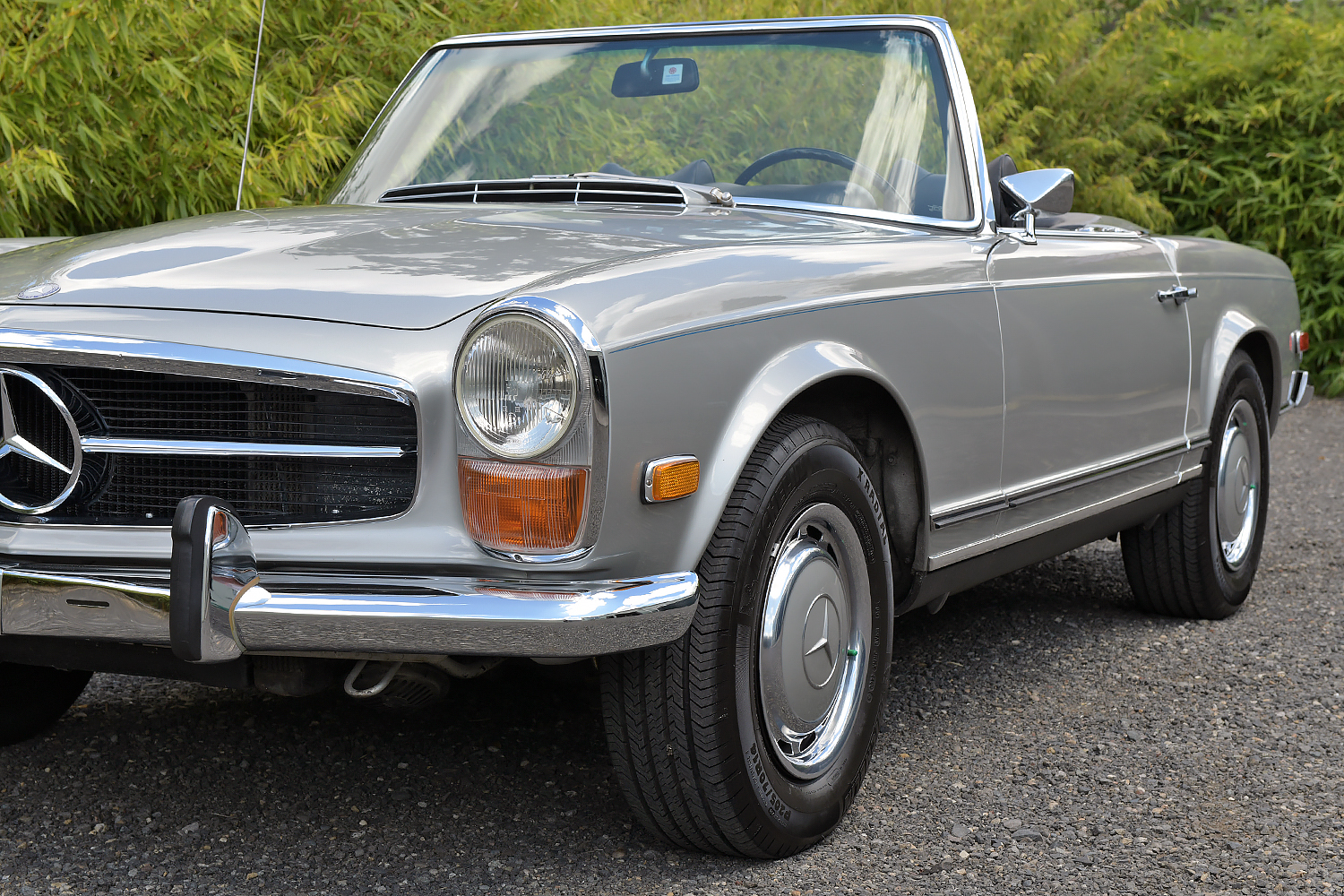 Mercedes-Benz W113 SL 