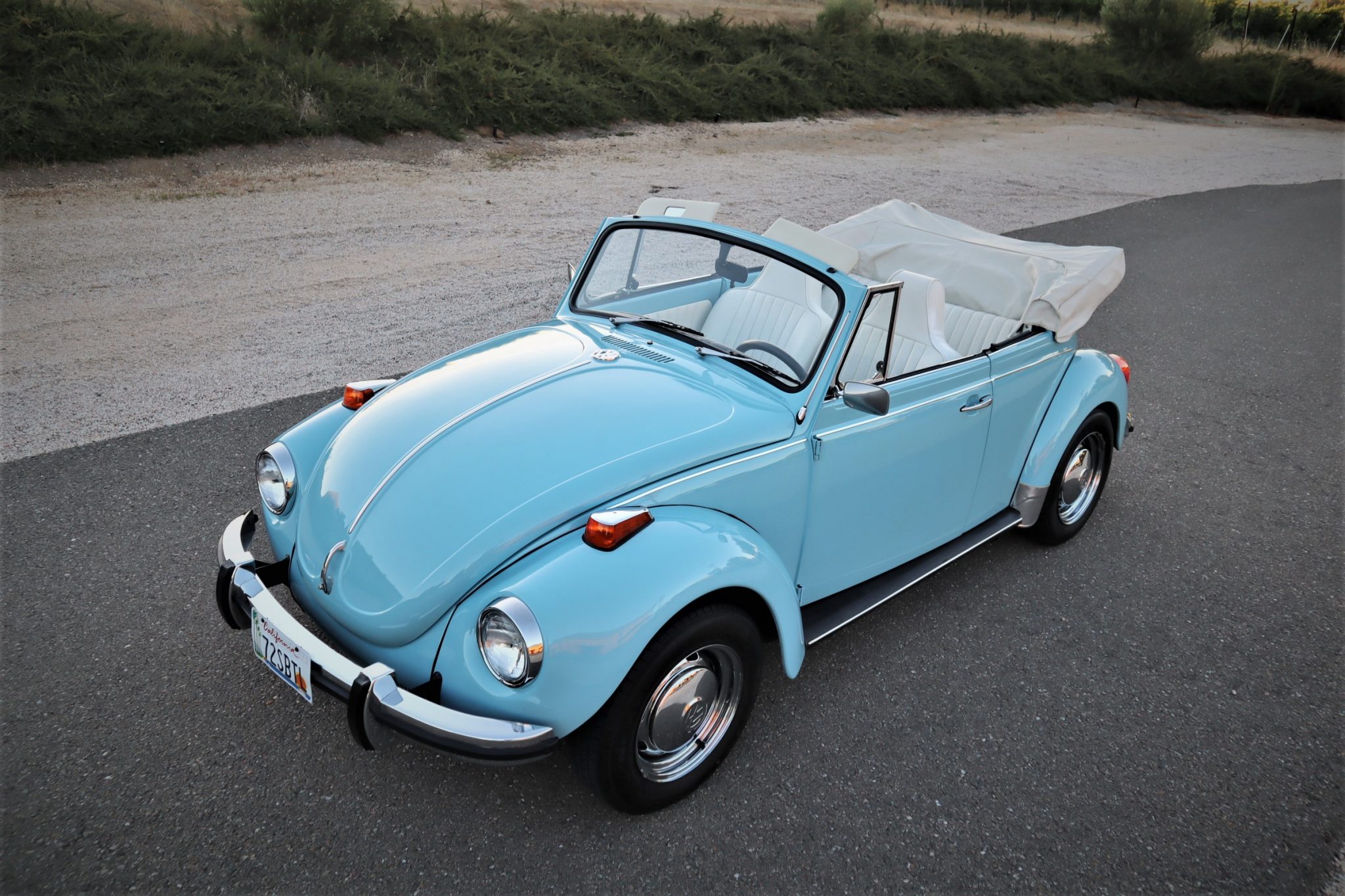 Volkswagen Super Beetle 