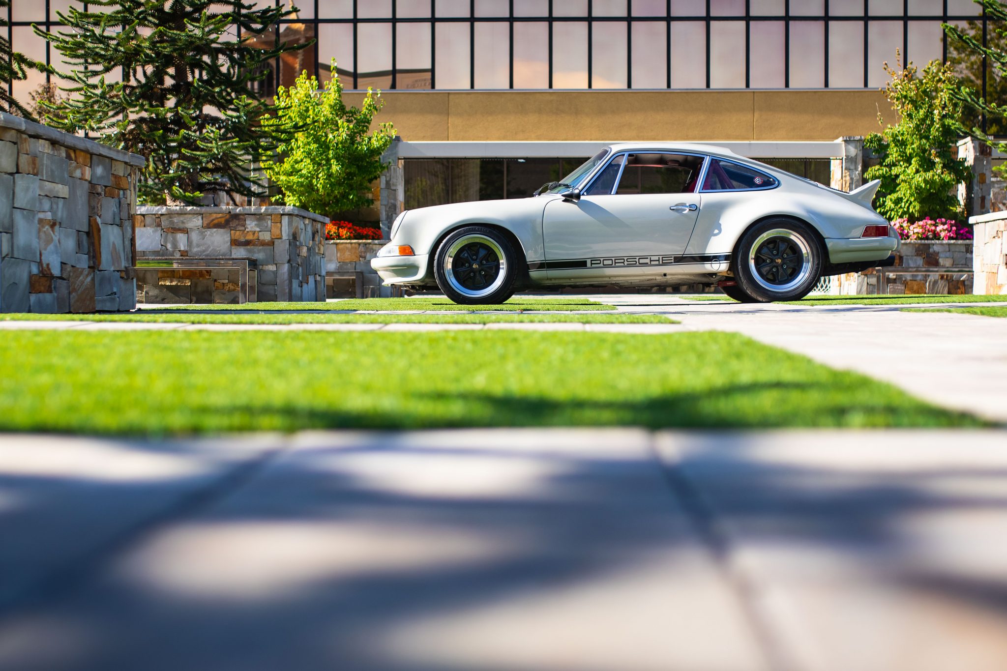 1972 Porsche LWB 911T (1969-1973) 