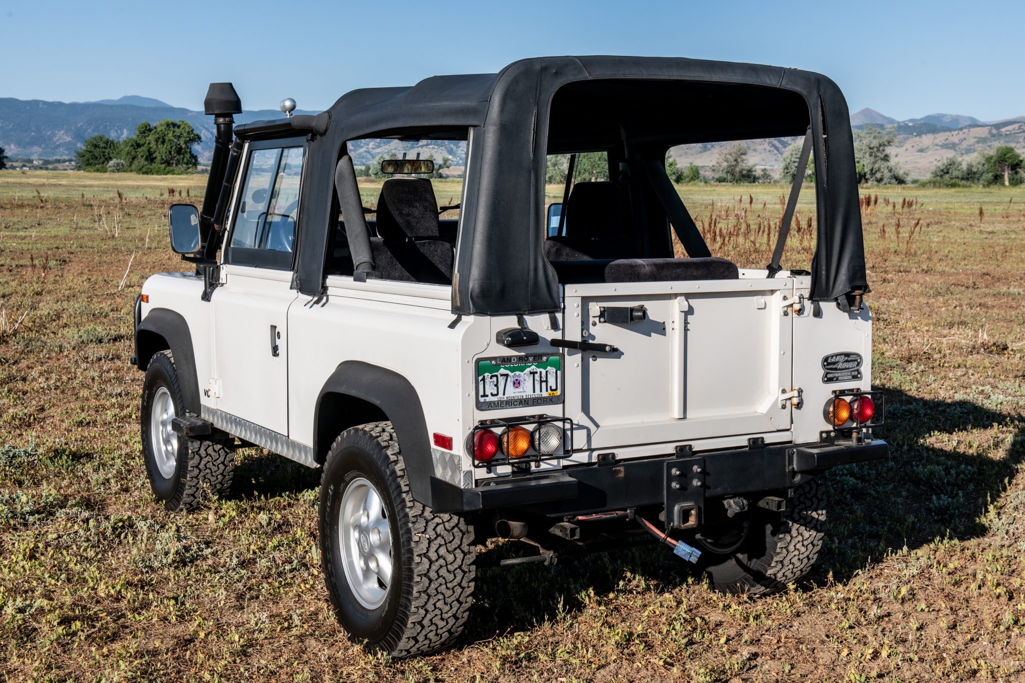 Land Rover Defender 90 NAS 