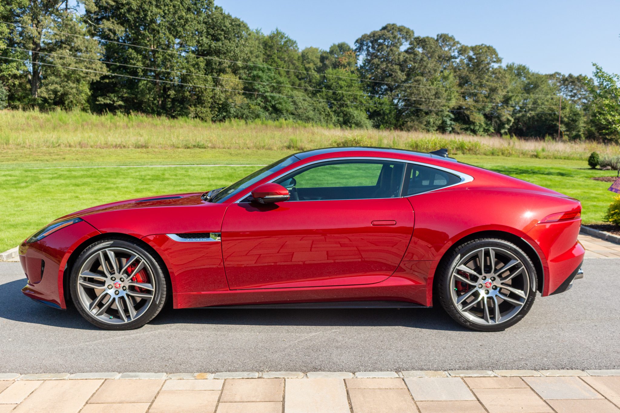 Jaguar F-Type 